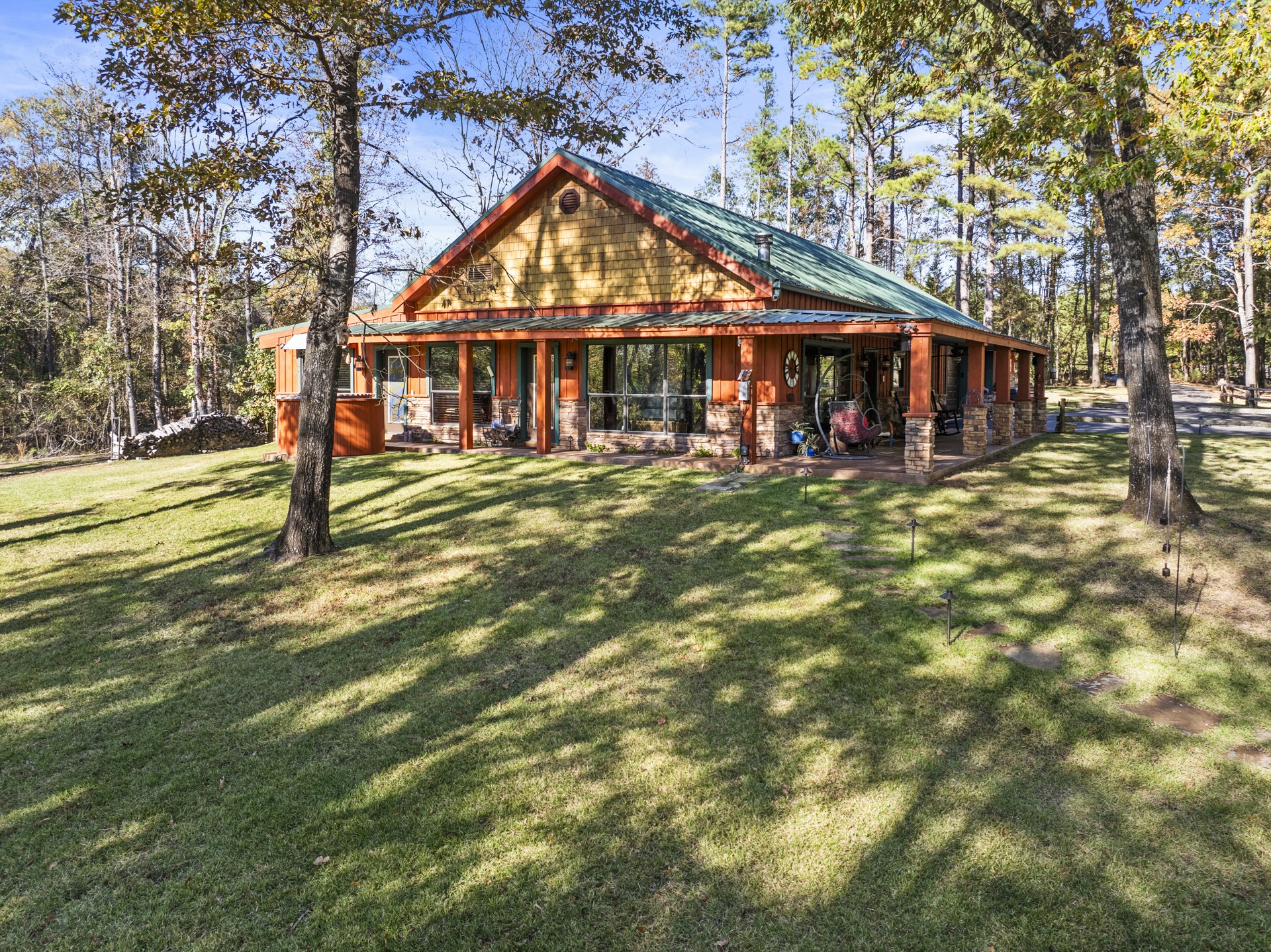 1057 Silver Lake Circle