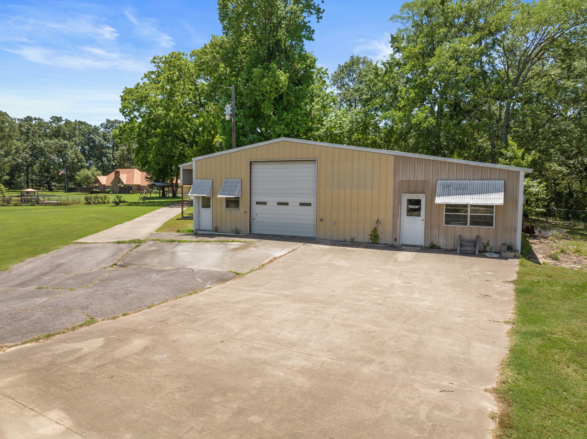 4354 County Road 1360