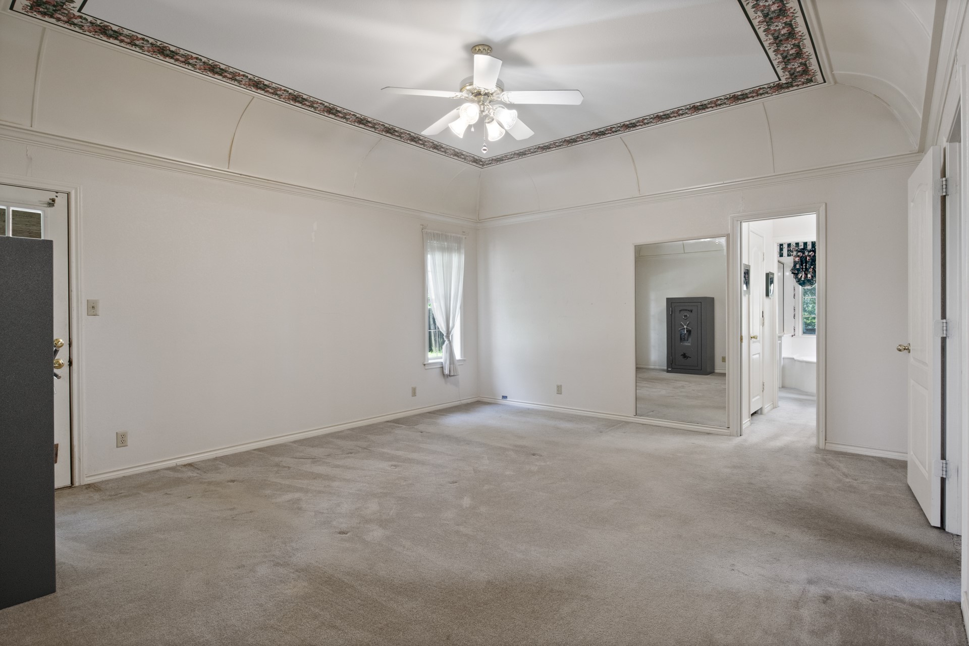 4354 County Road 1360