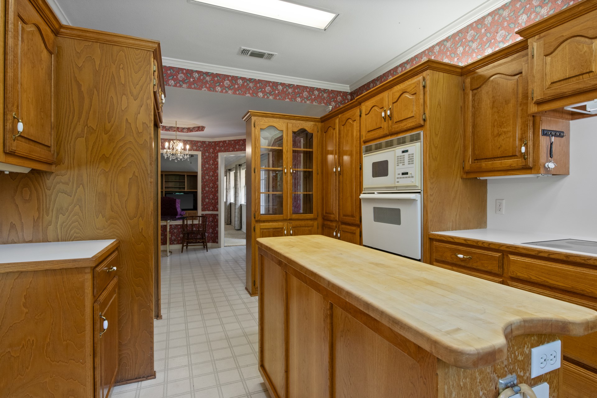 4354 County Road 1360