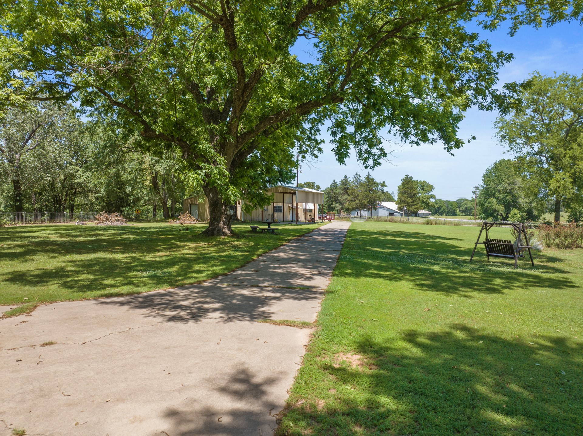4354 County Road 1360