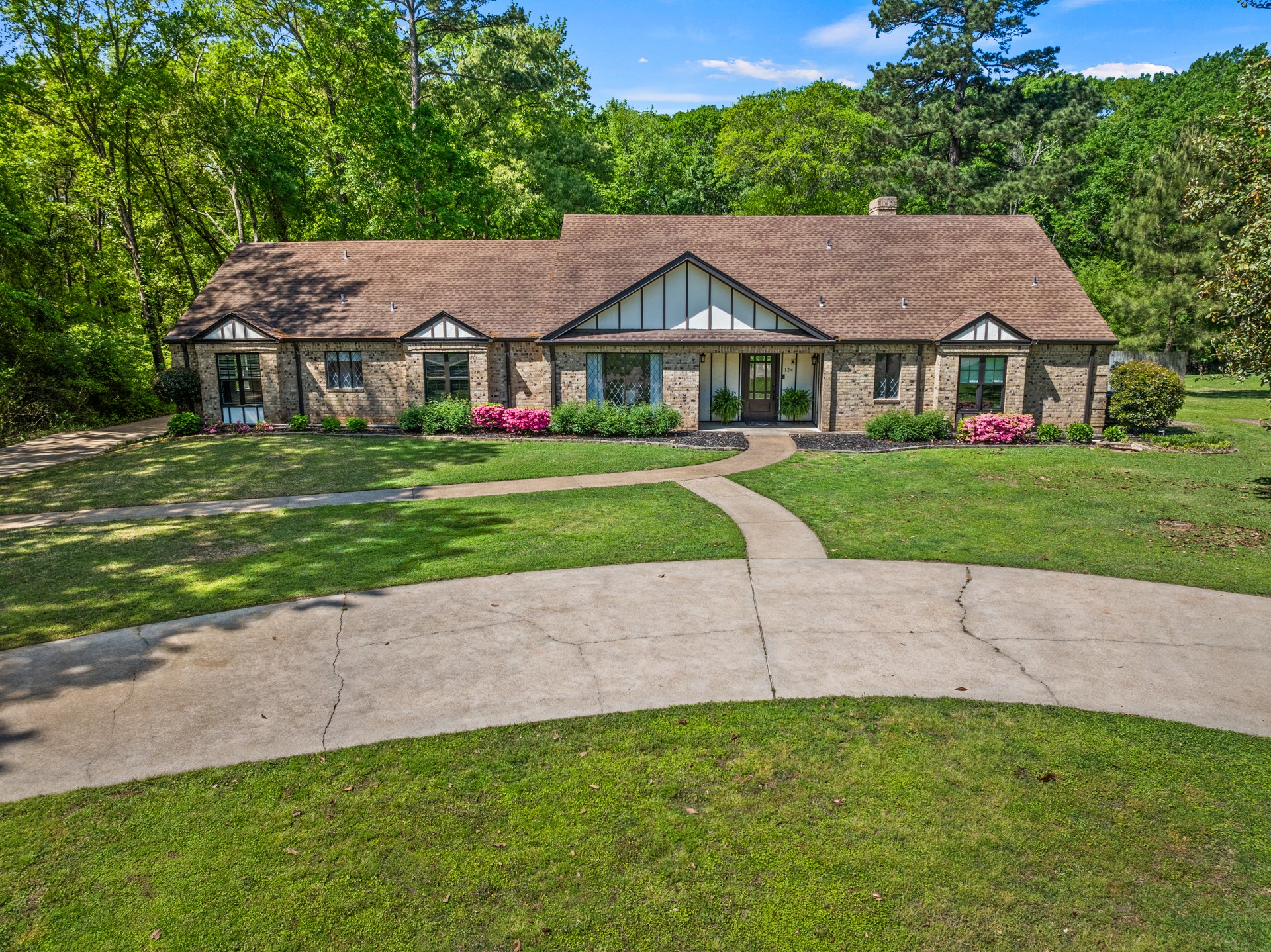 124 County Road 4164