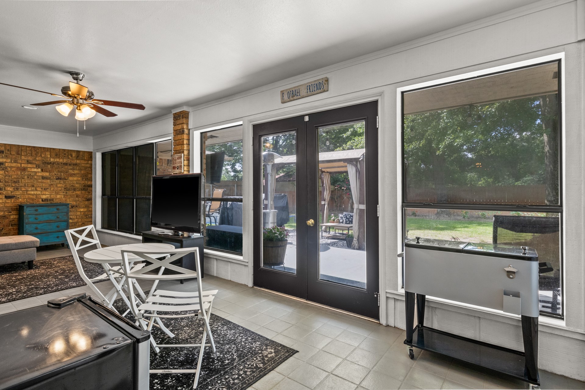 1801 Fairway