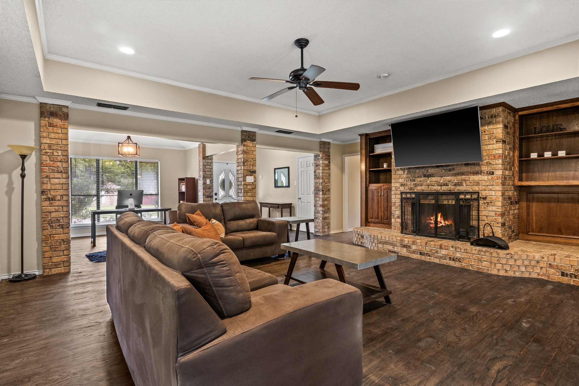 1801 Fairway