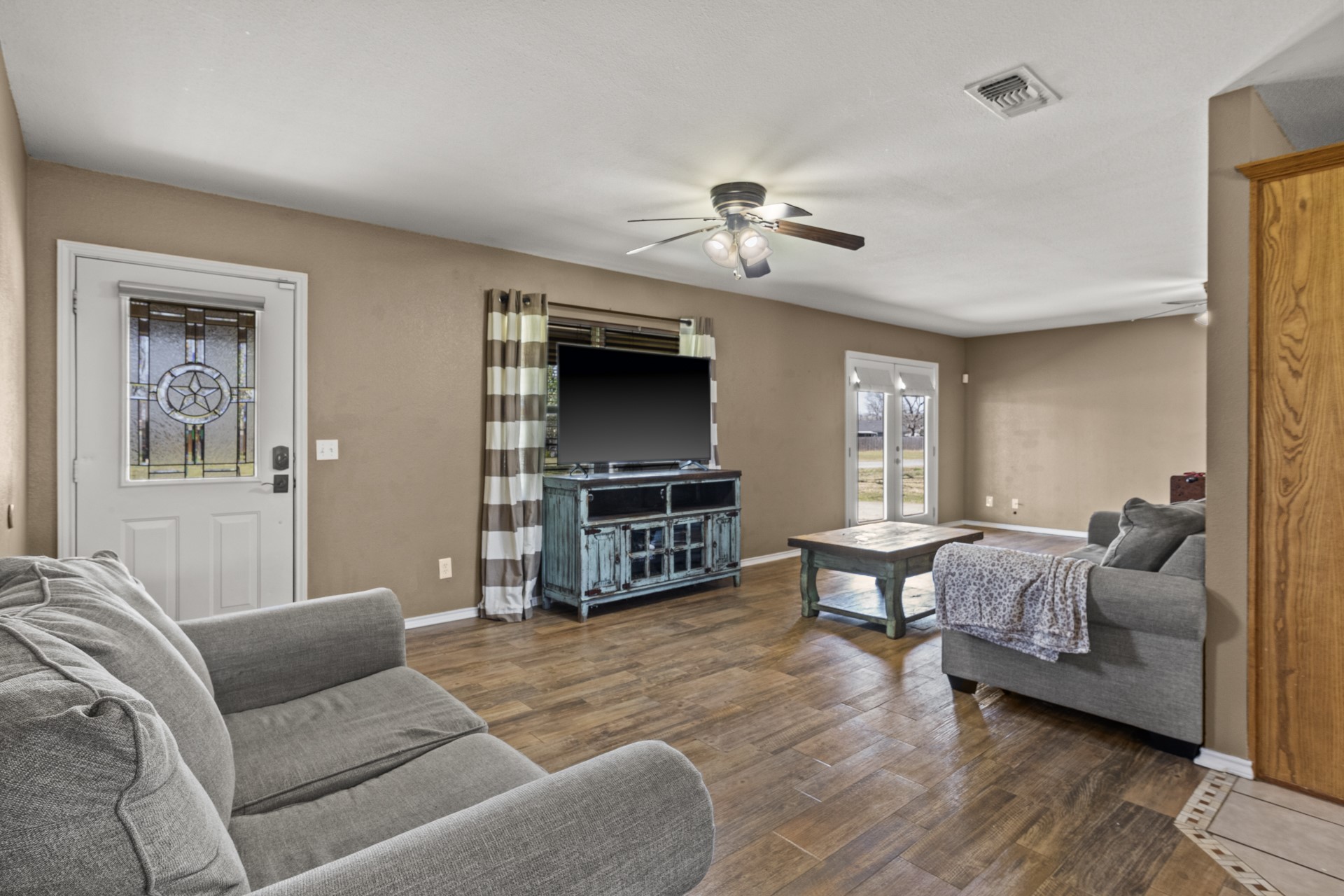 115 Brooks Dr