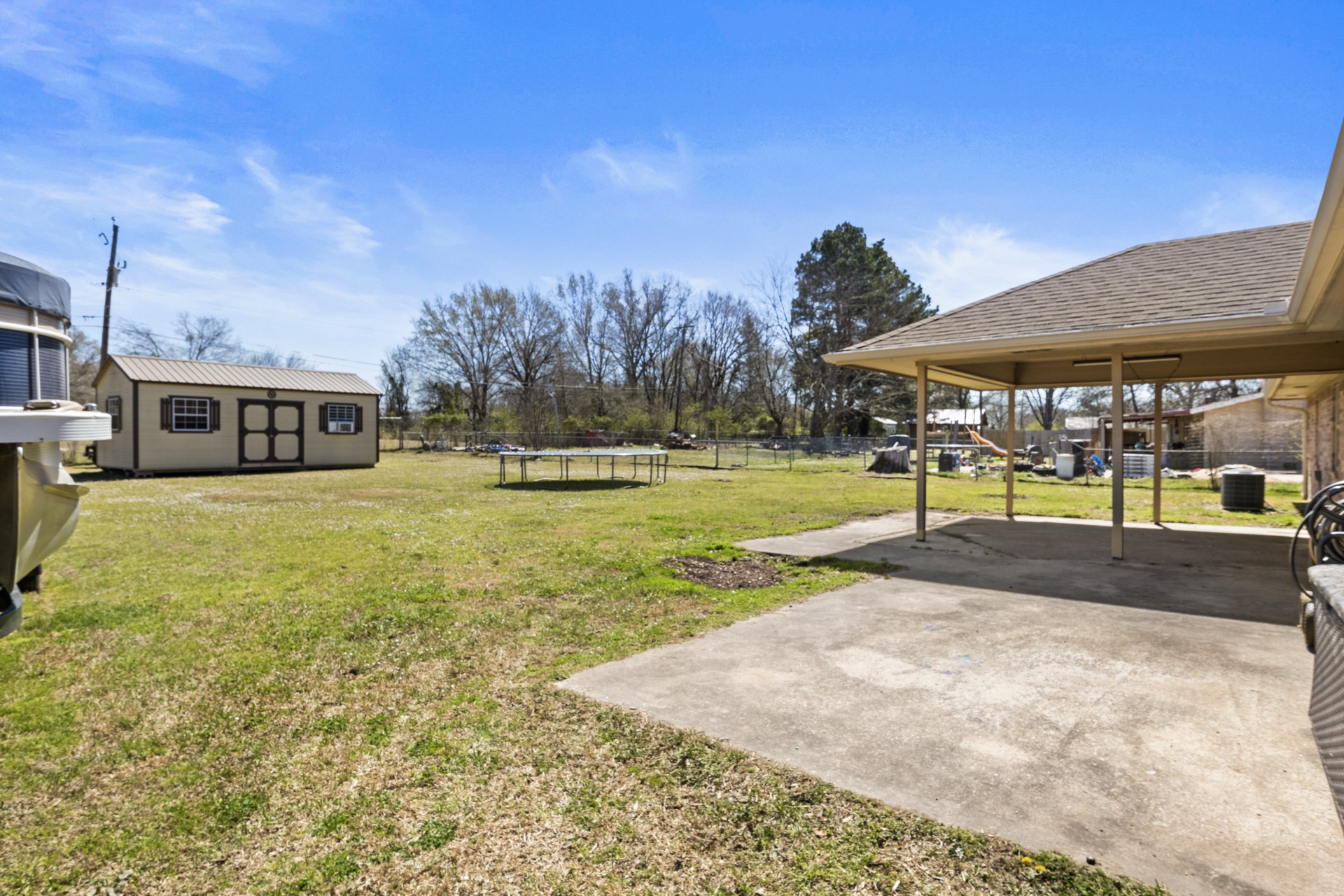 115 Brooks Dr