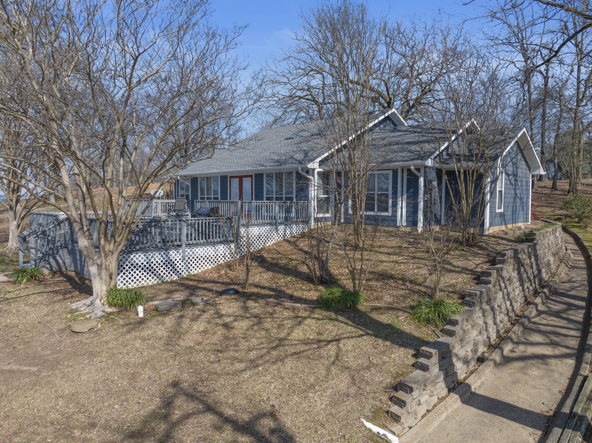 592 County Road 2127