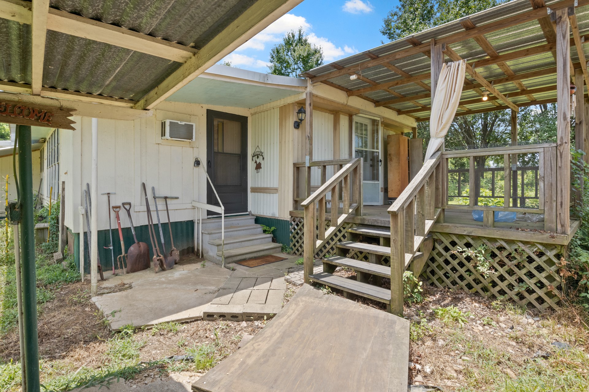 765 County Road 4844