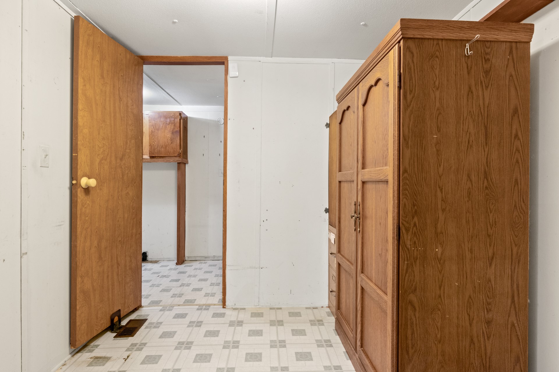 765 County Road 4844