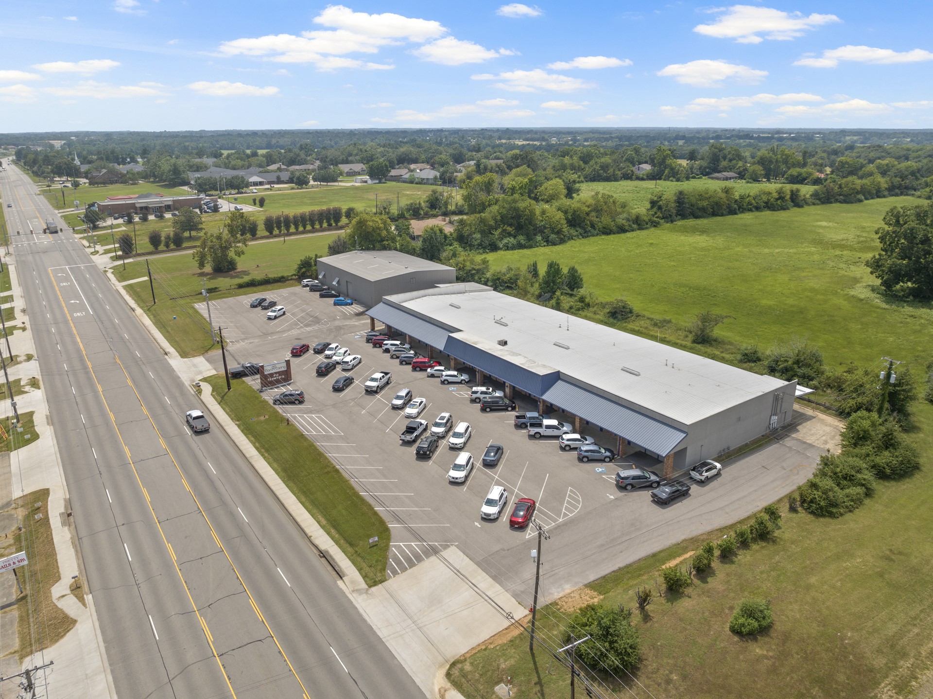 412 S Highway 37