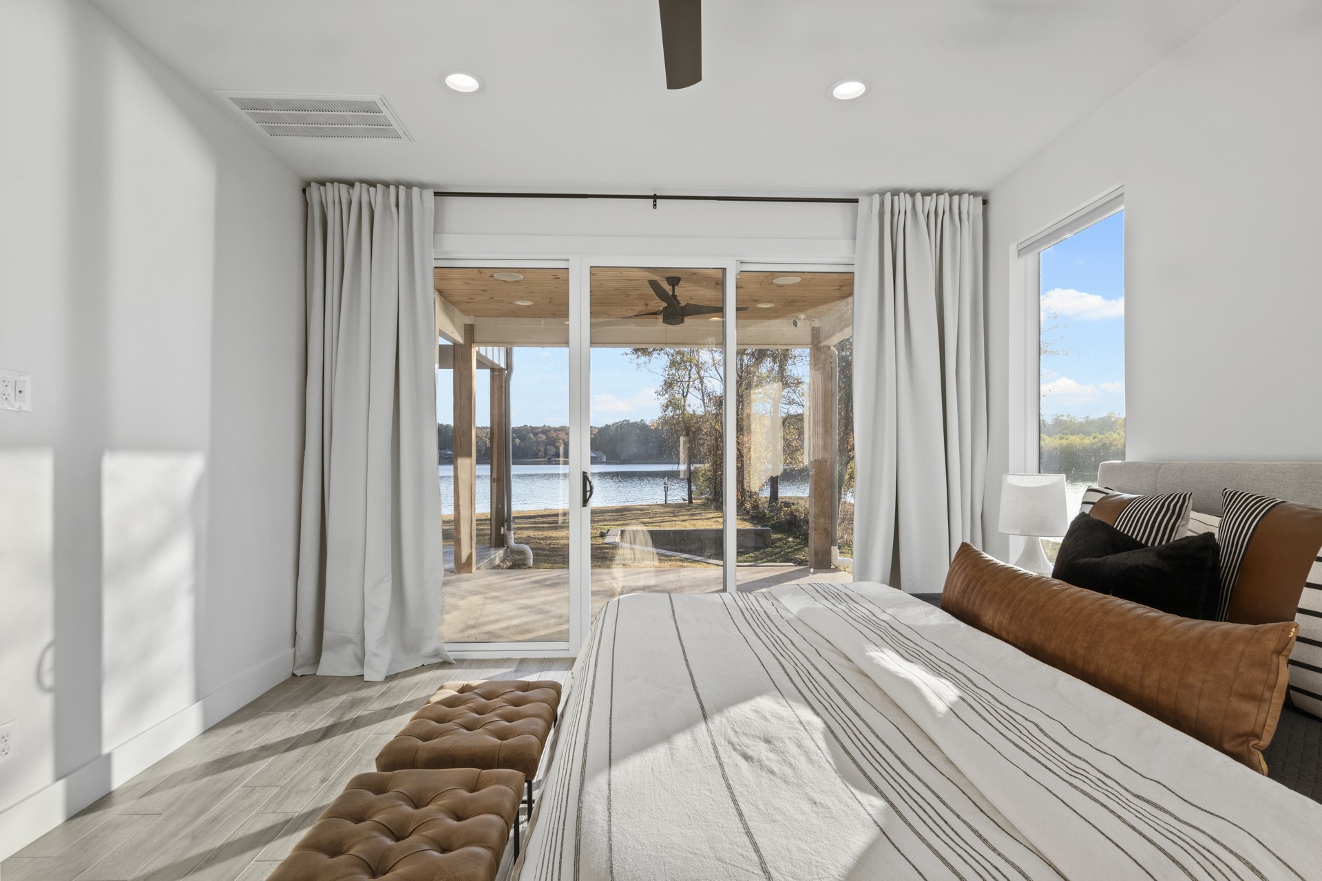 331 W Eagle Point