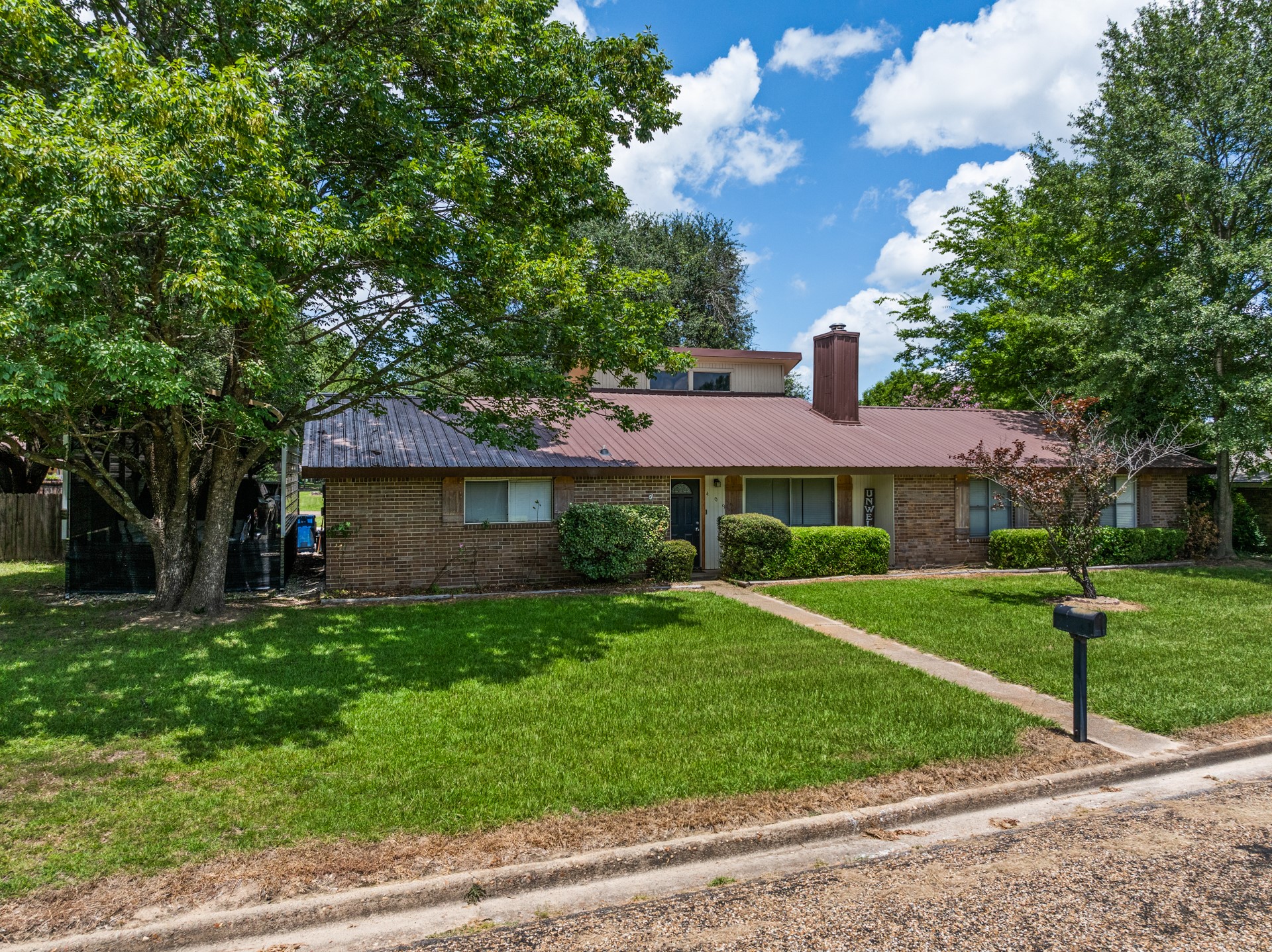 409 Brookwood Drive