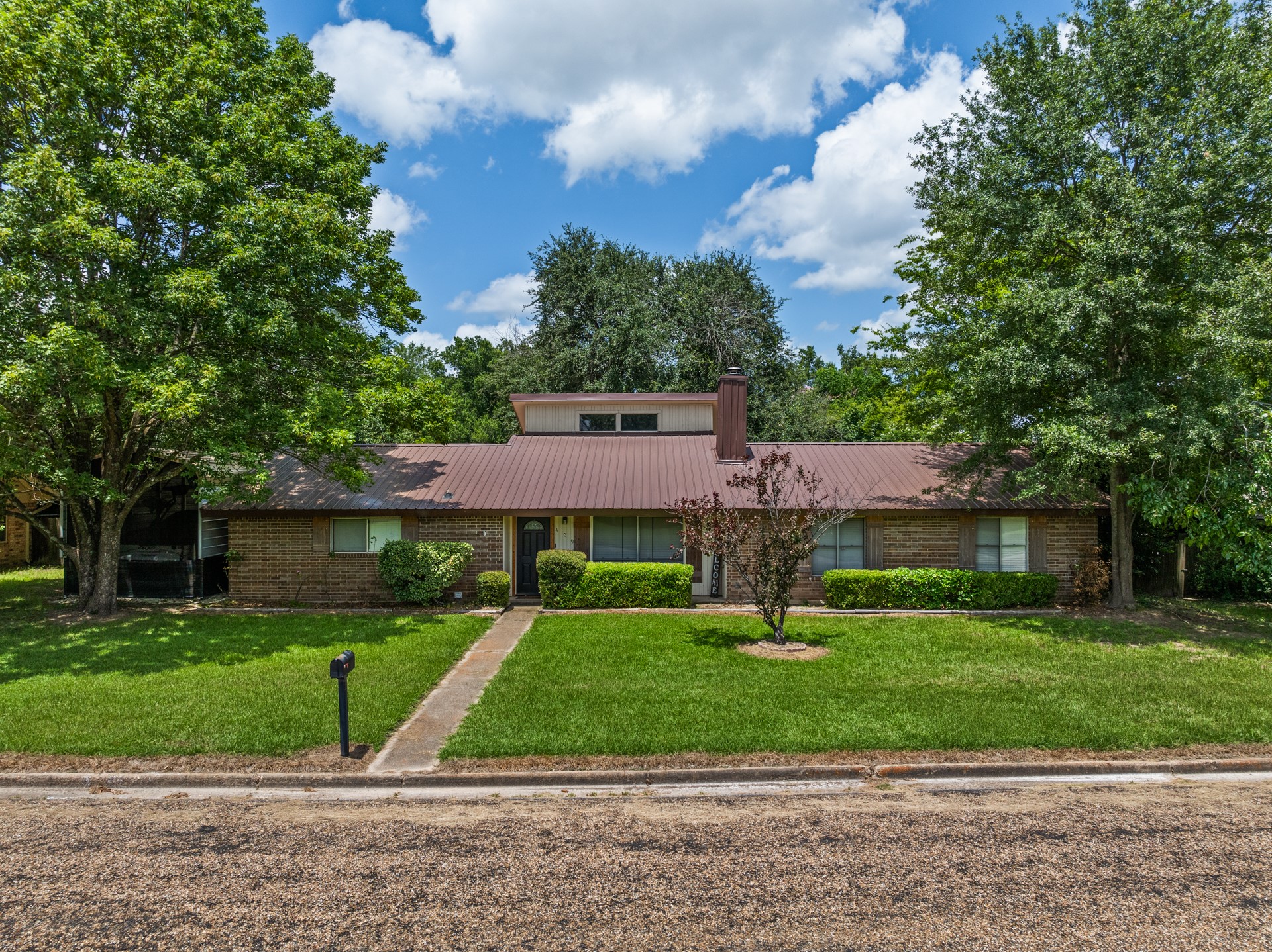 409 Brookwood Drive