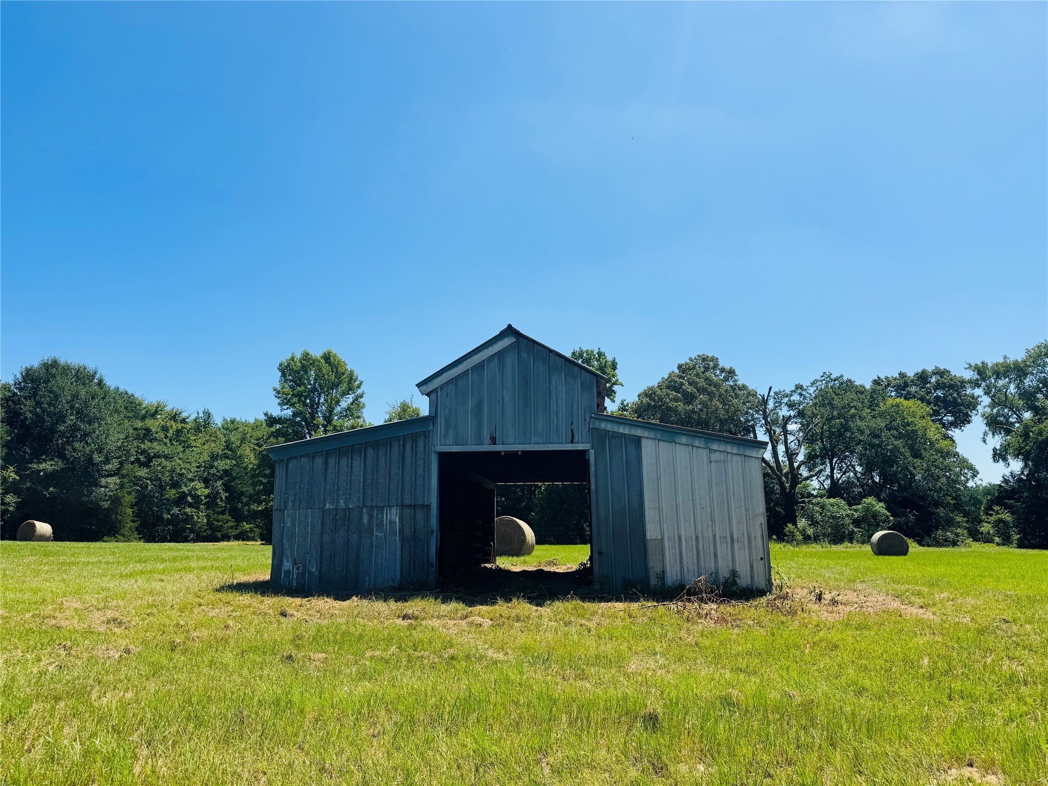 1003 County Road Se 4315