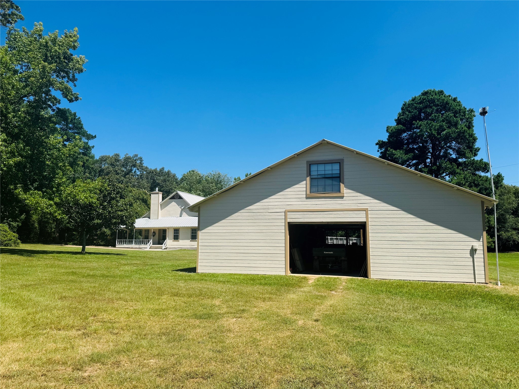 1003 County Road Se 4315