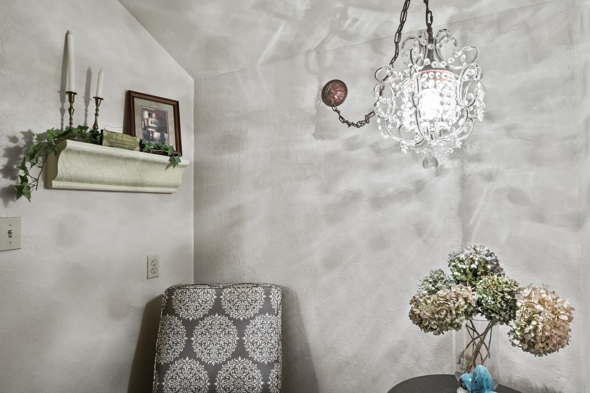 1003 County Road Se 4315