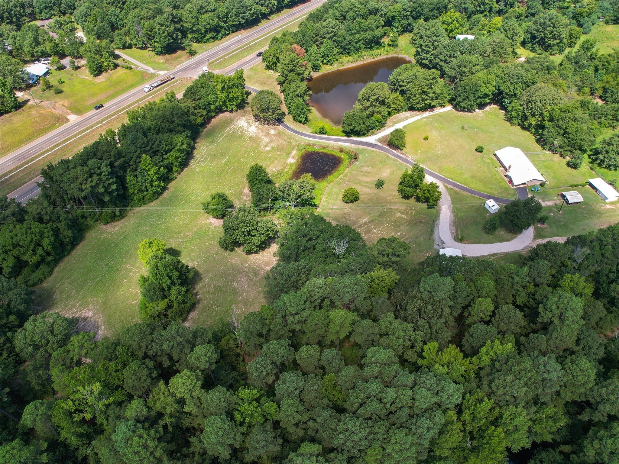 1105 Texas Highway 11 E