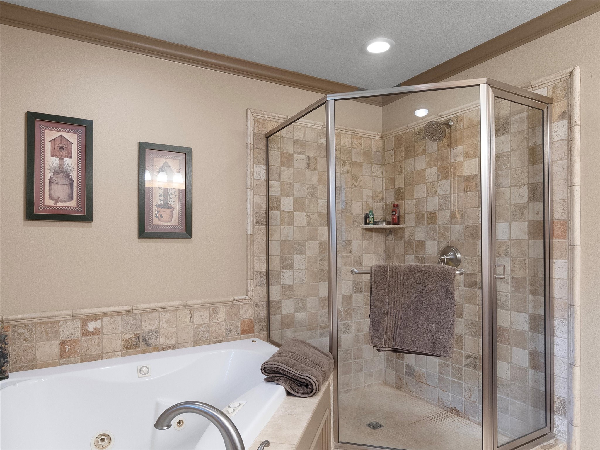 1105 Texas Highway 11 E