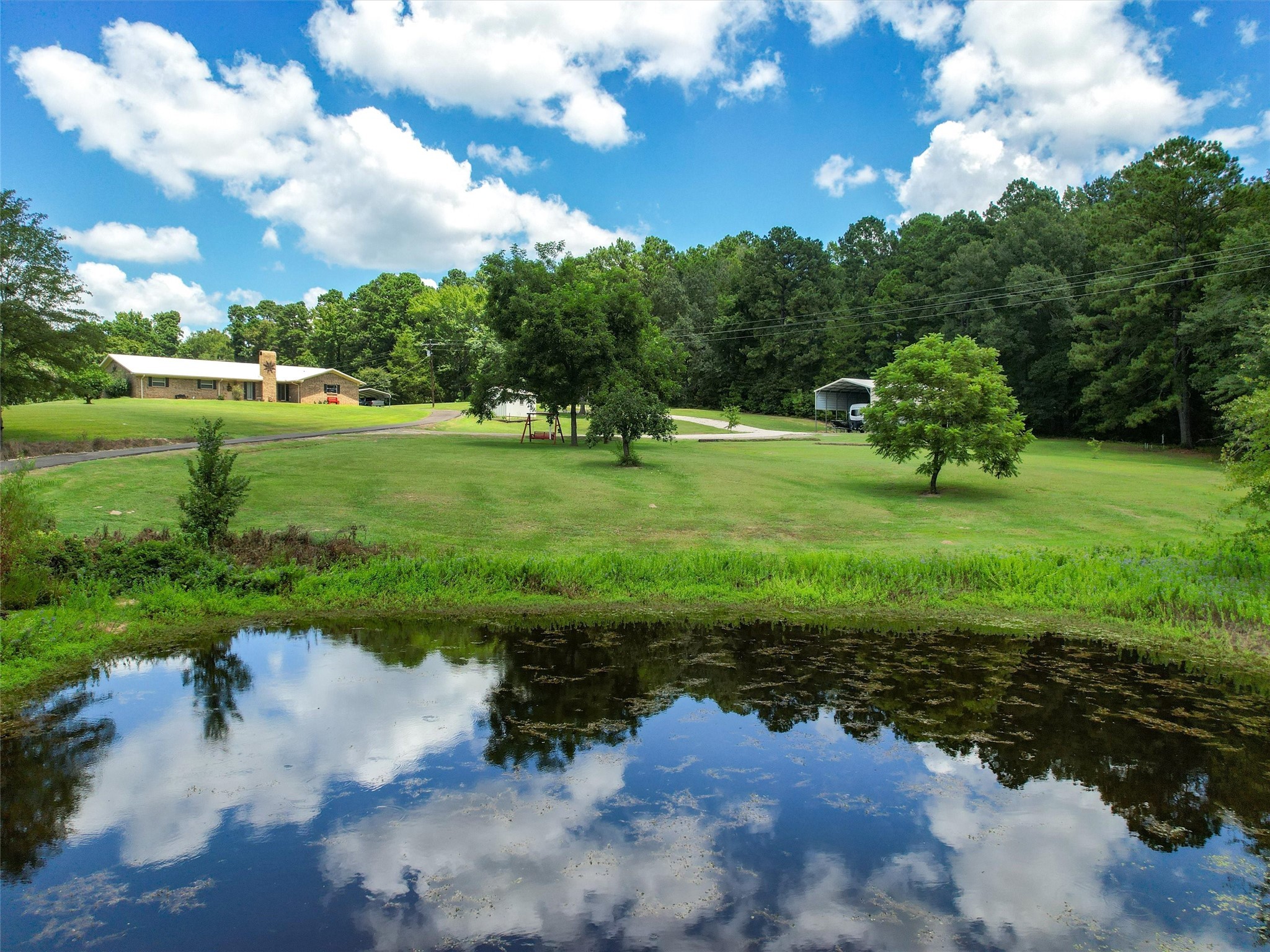 1105 Texas Highway 11 E