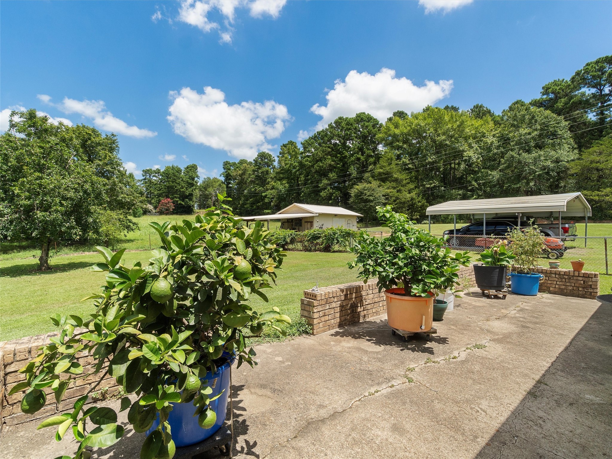 1105 Texas Highway 11 E