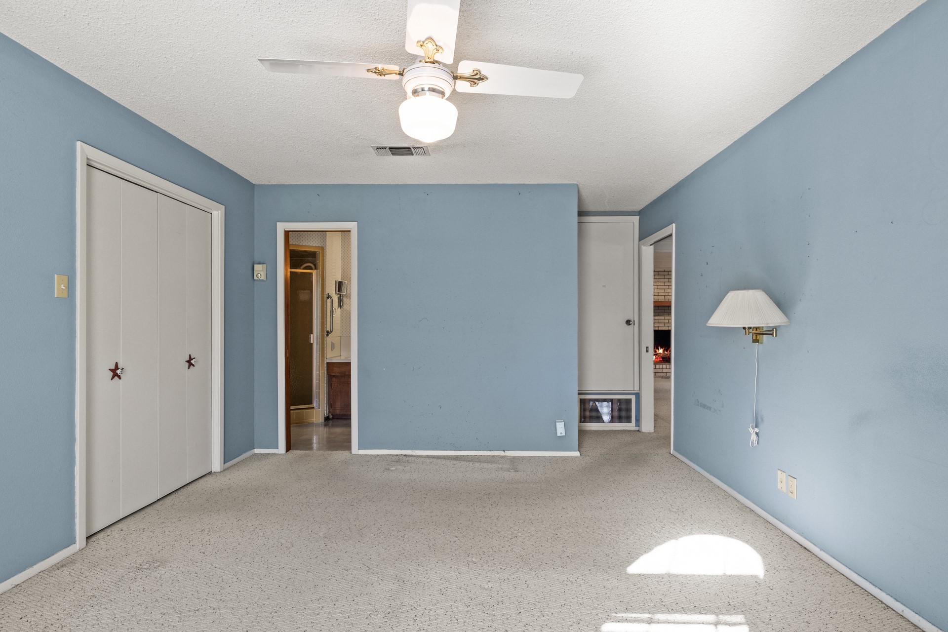 407 Hickory
