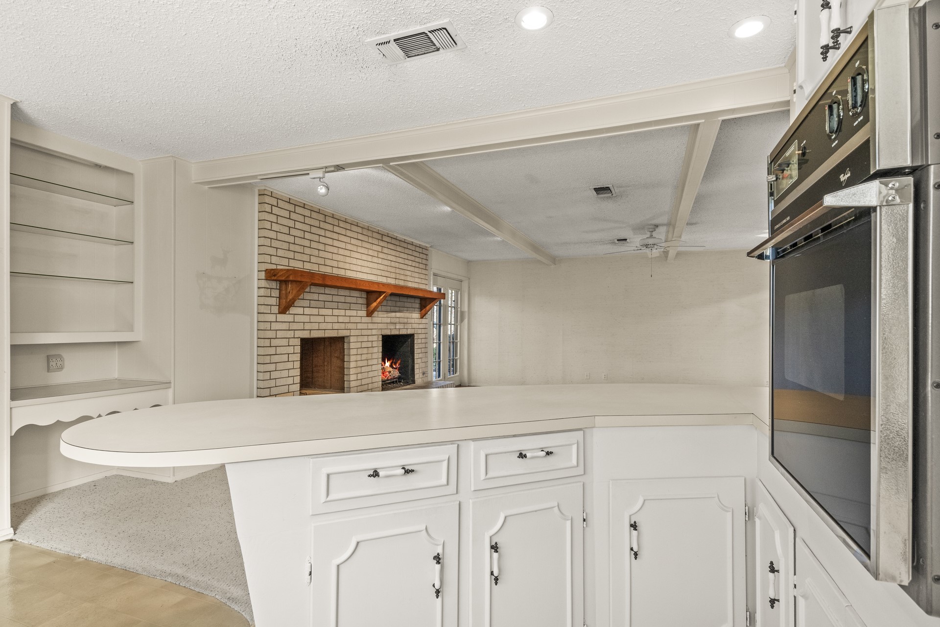 407 Hickory