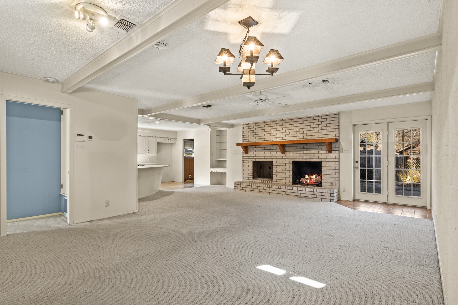 407 Hickory