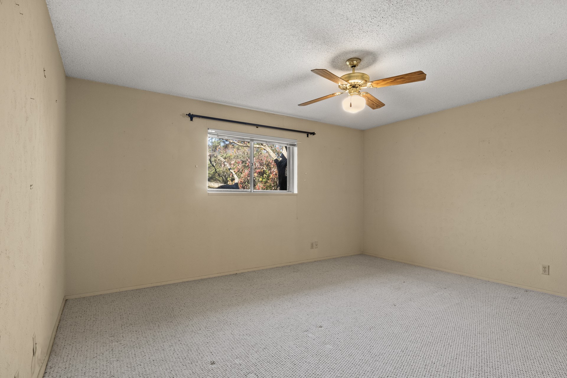 407 Hickory