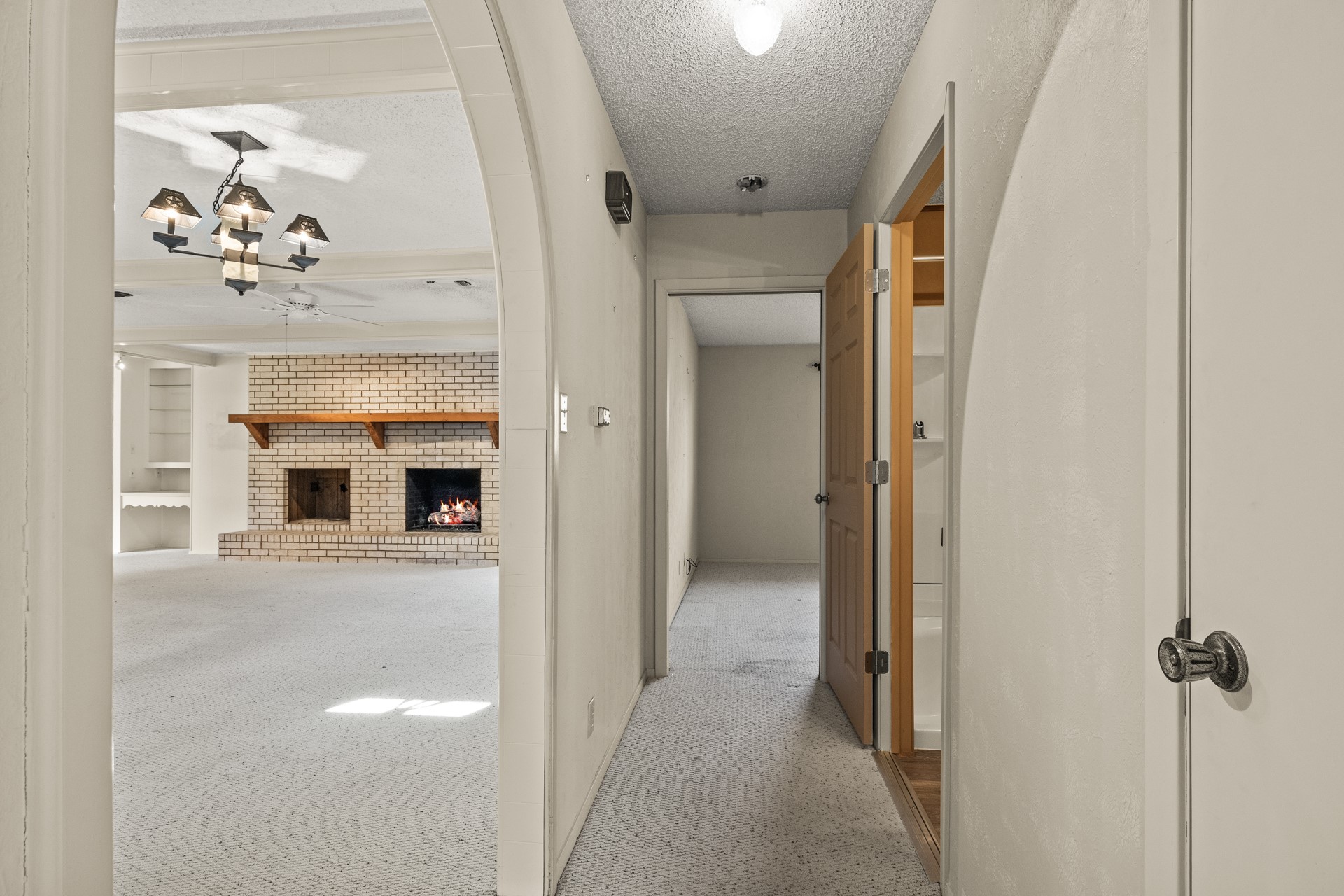 407 Hickory