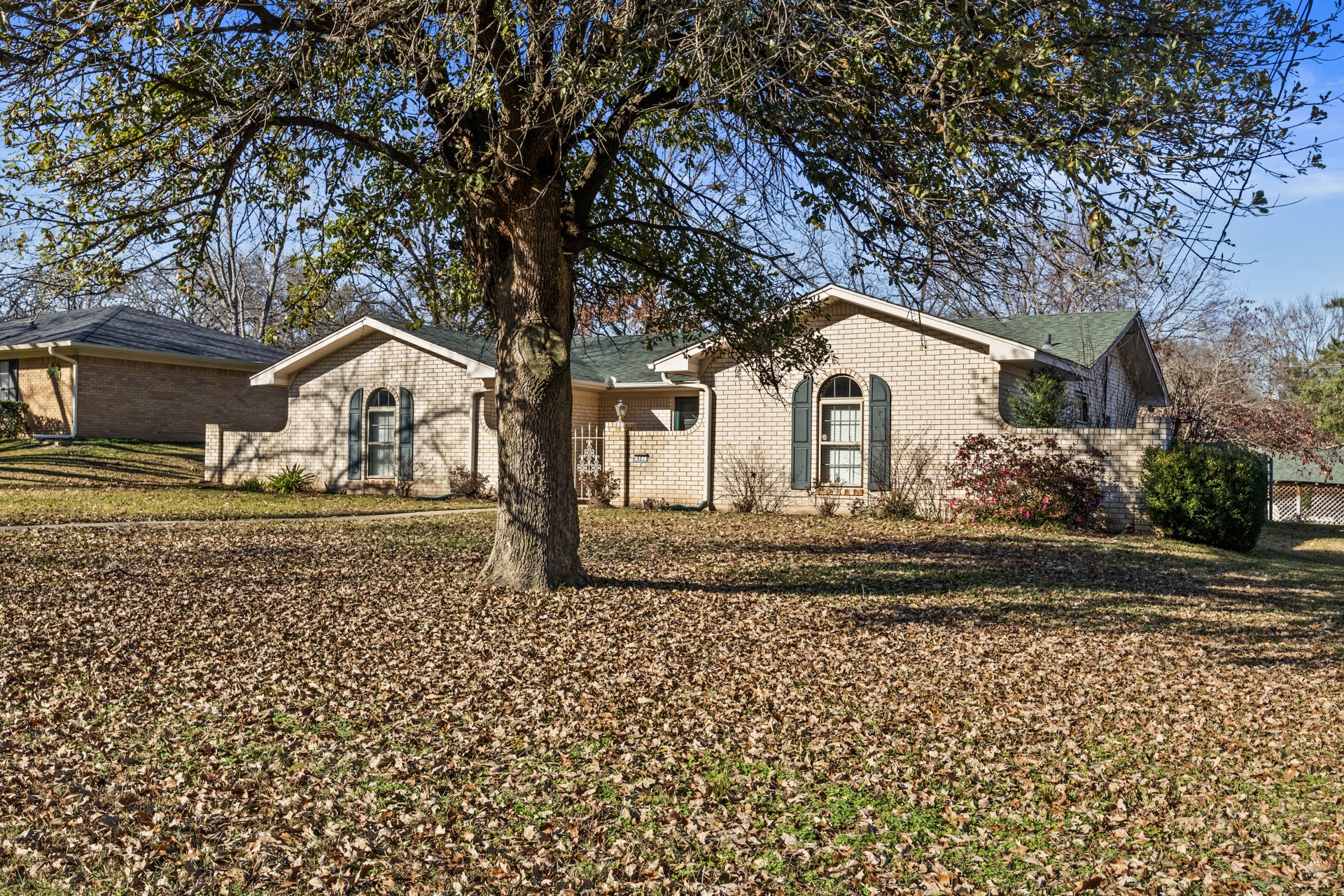 407 Hickory