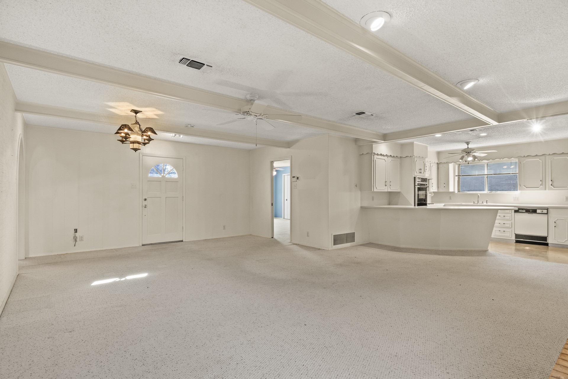 407 Hickory