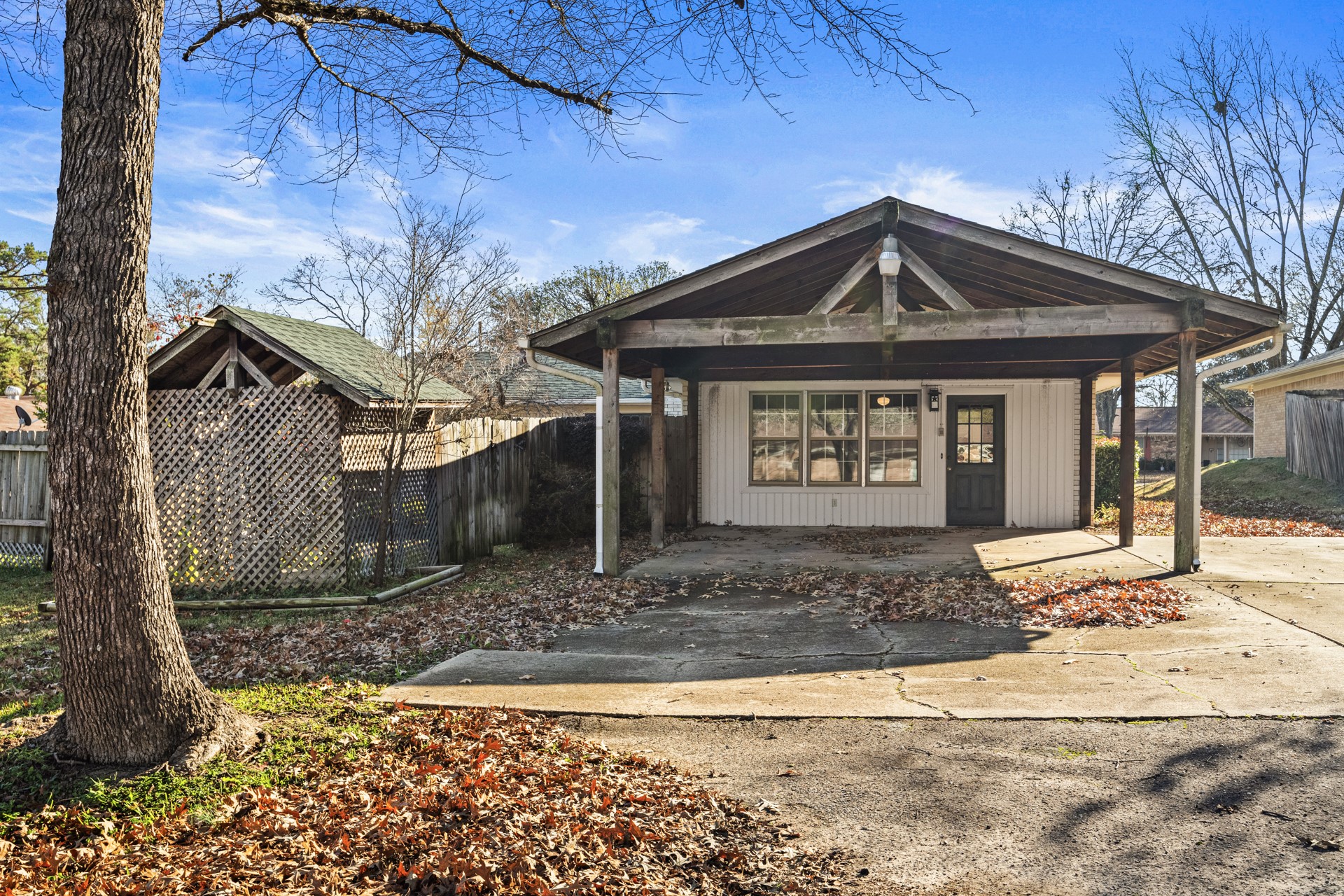 407 Hickory