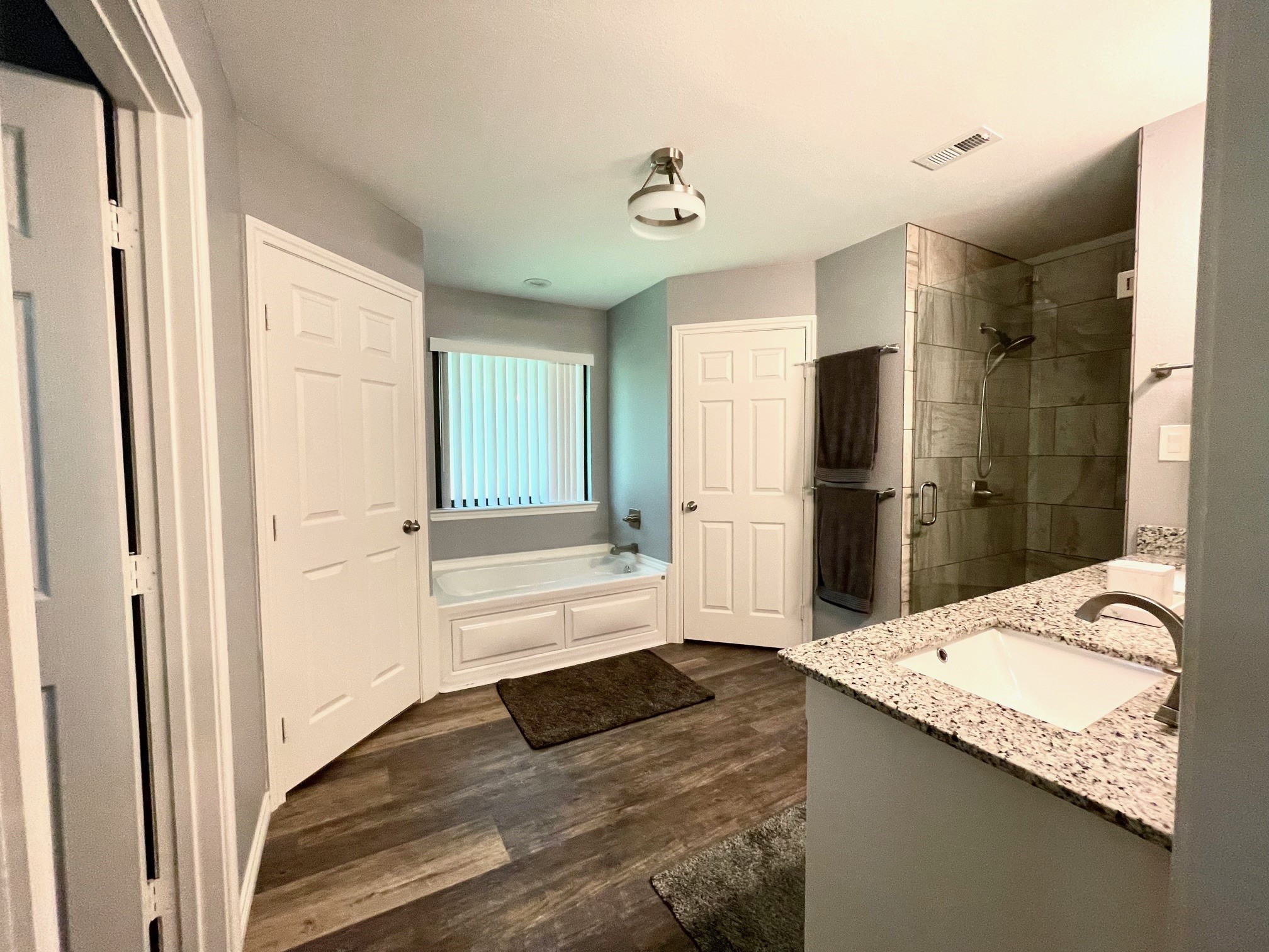 398 King Club Court
