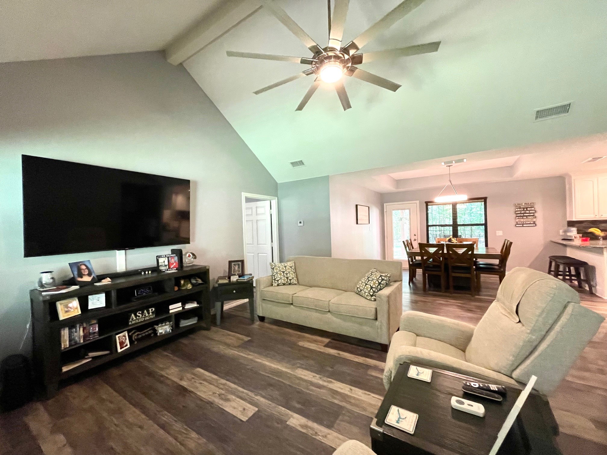 398 King Club Court