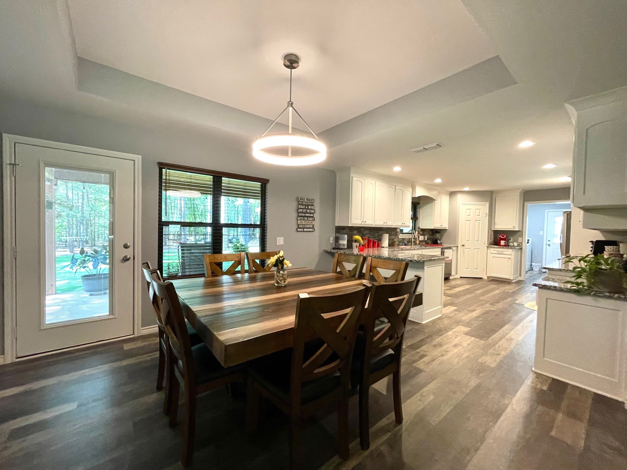 398 King Club Court