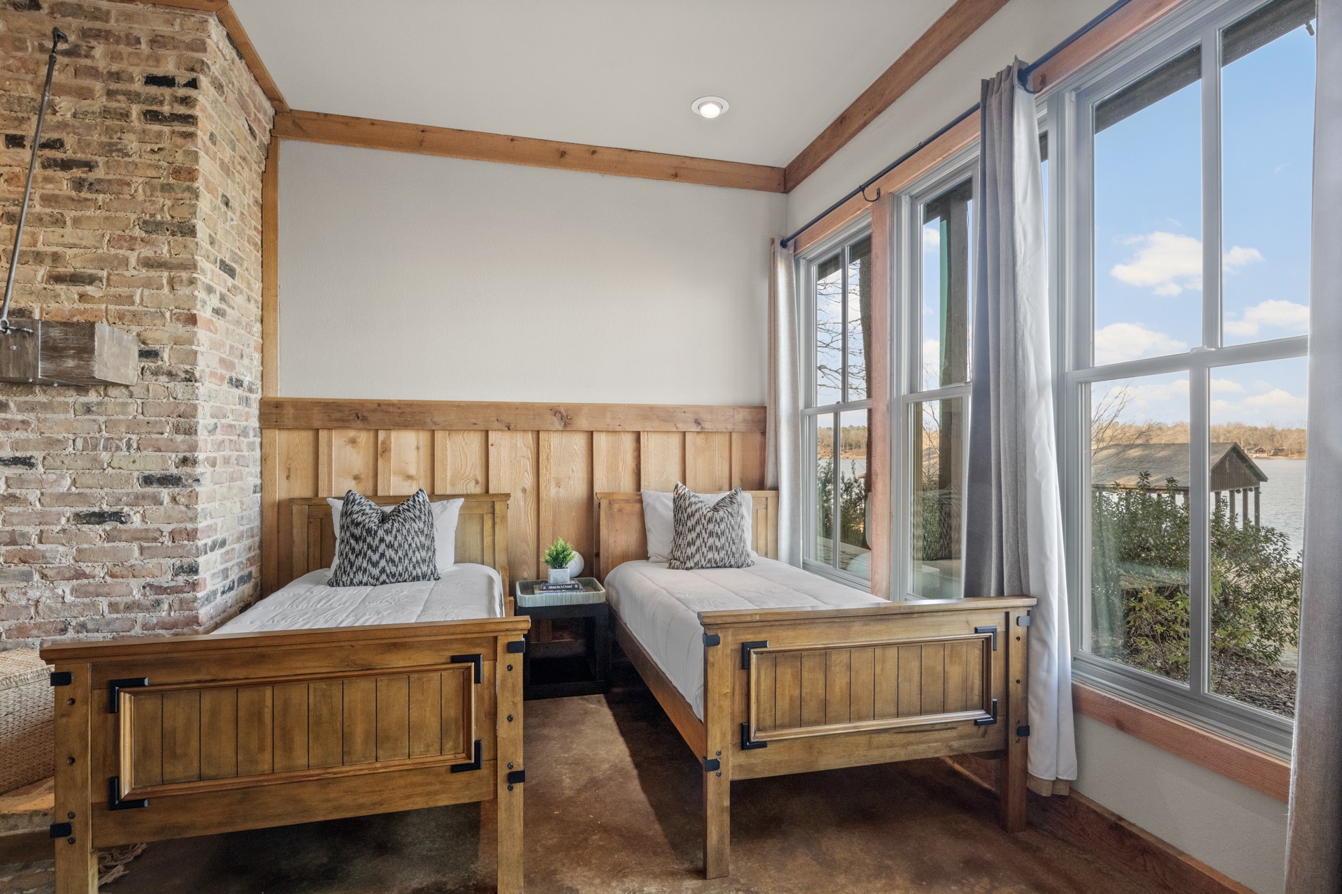 440 Camp Cypress Trail