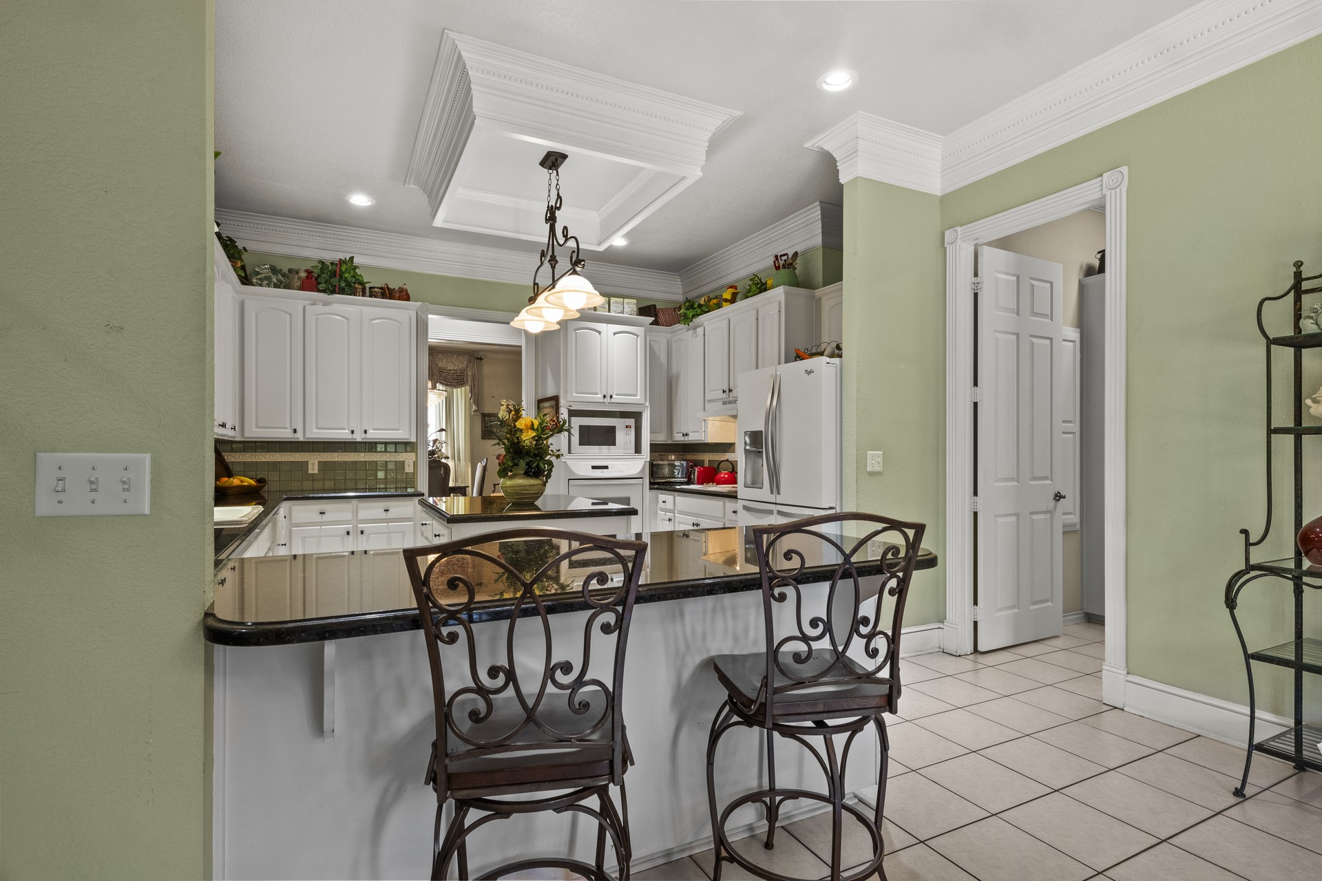 903 Deer Trail Ln