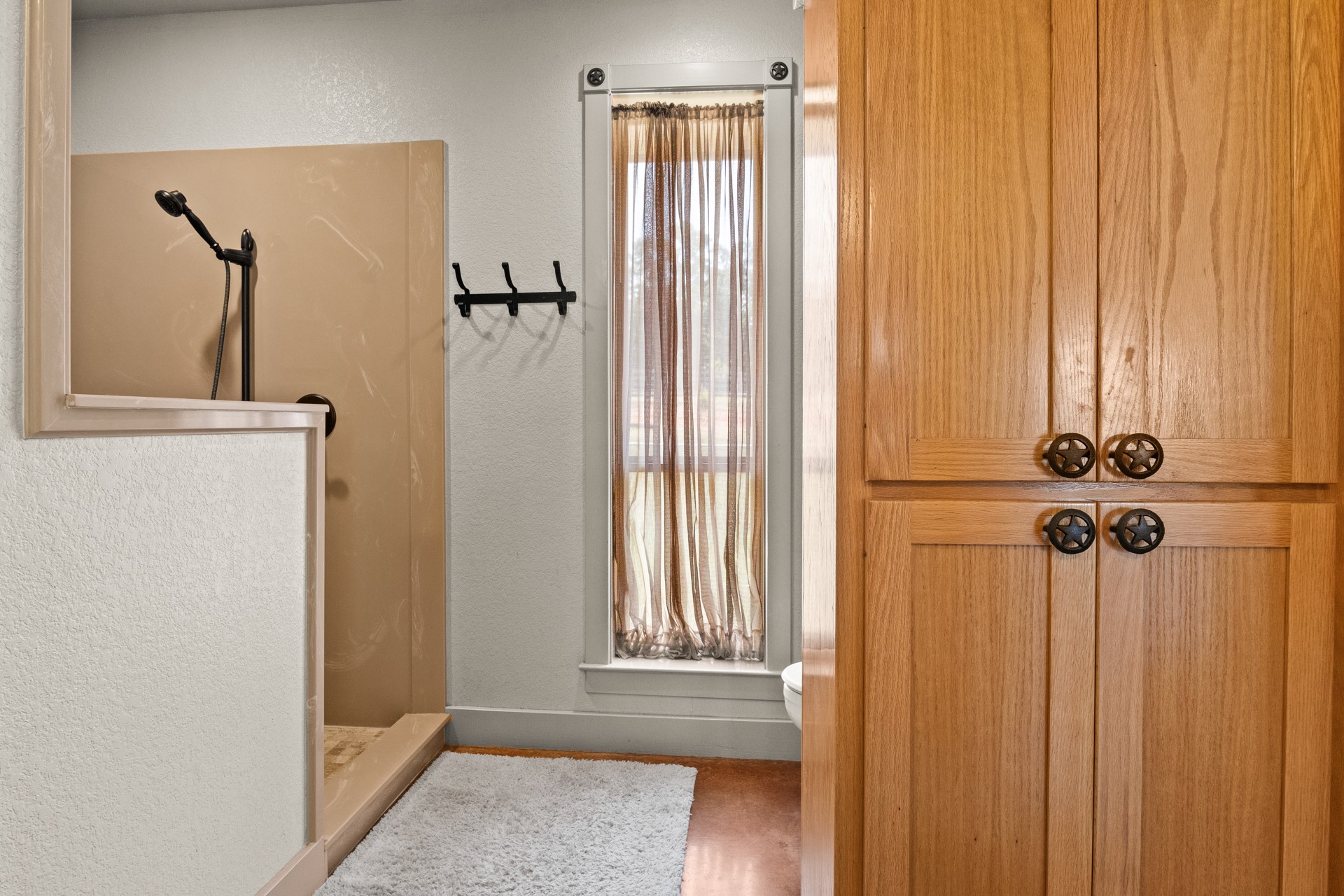 140 COUNTY ROAD 2242