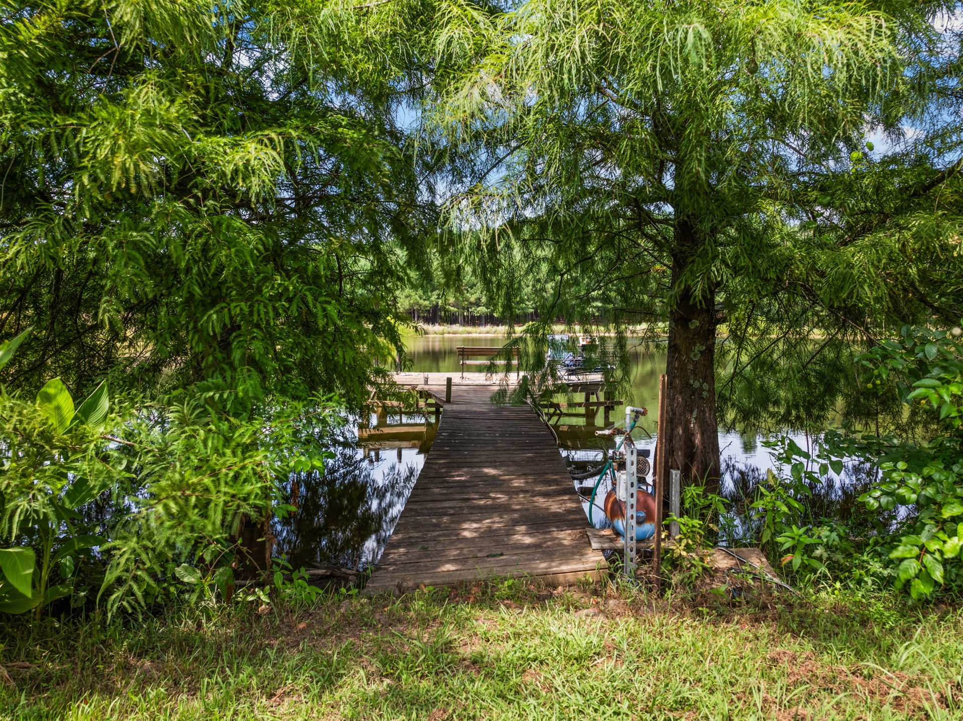 140 COUNTY ROAD 2242