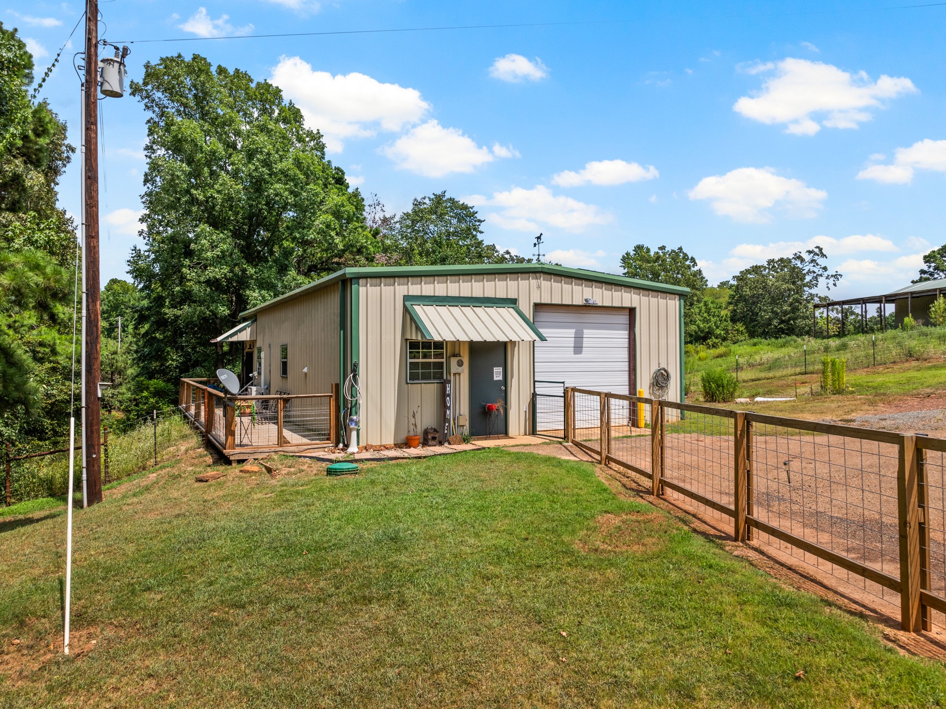 140 COUNTY ROAD 2242