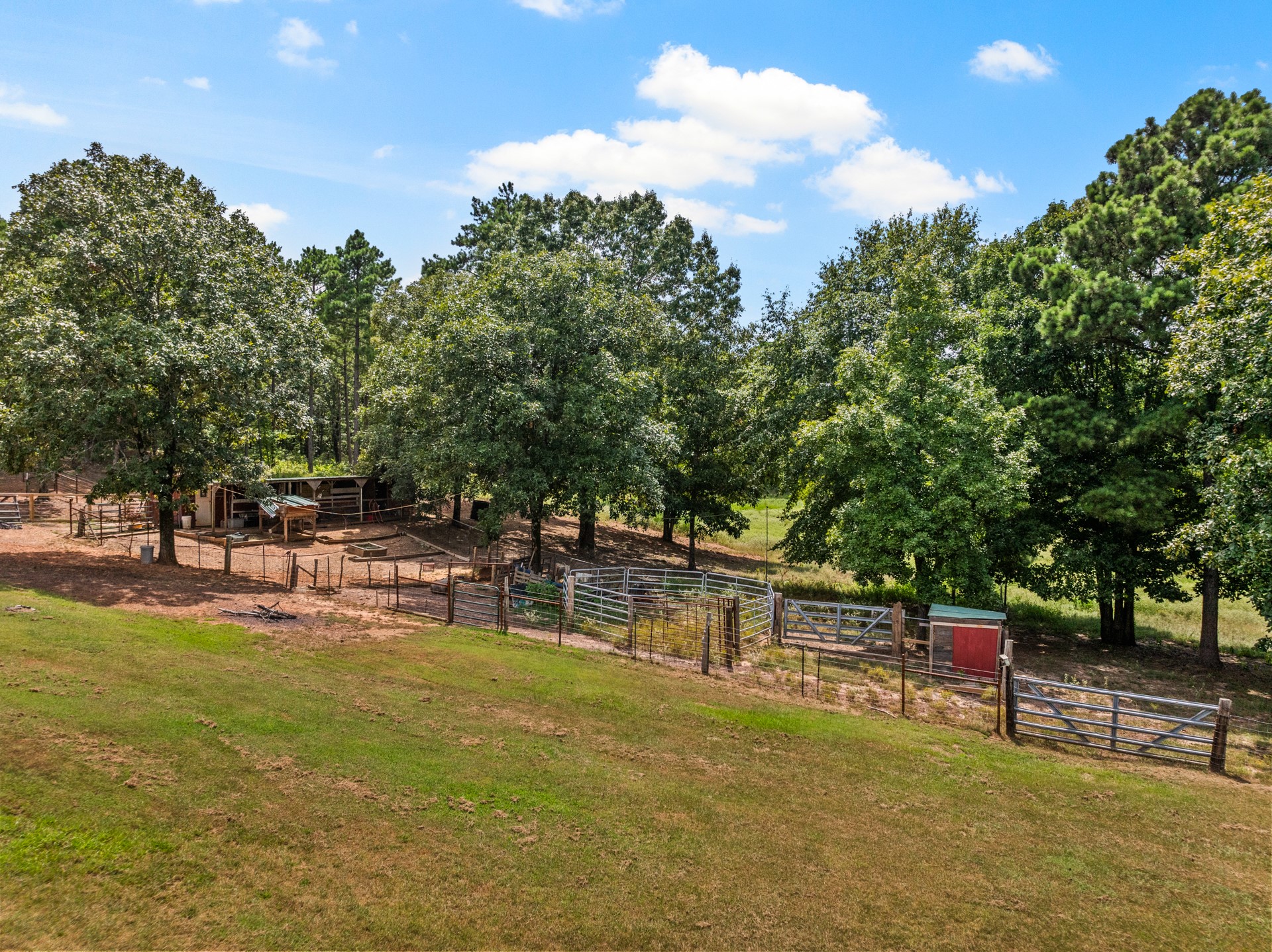 140 COUNTY ROAD 2242