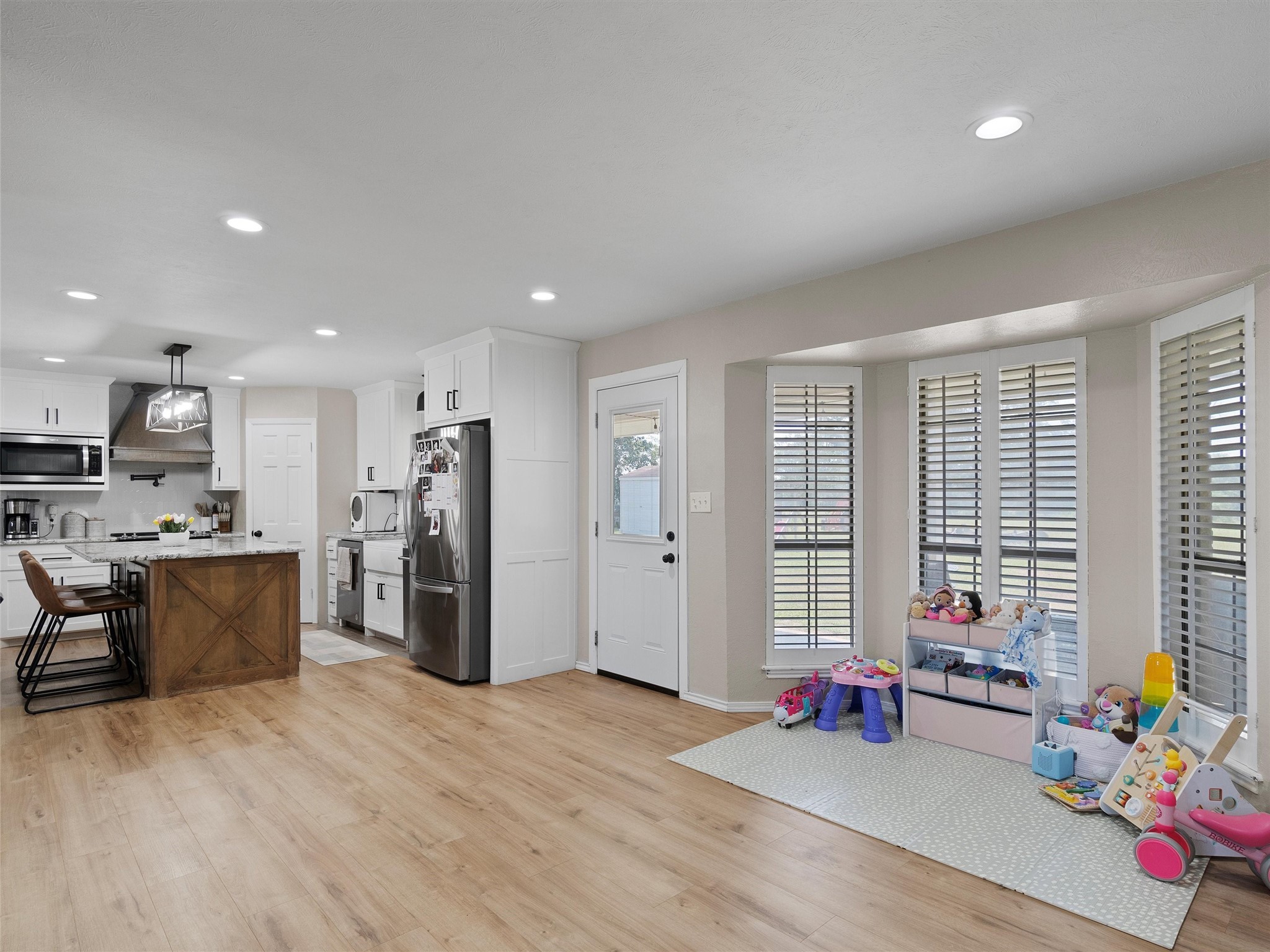 396 County Rd 4104