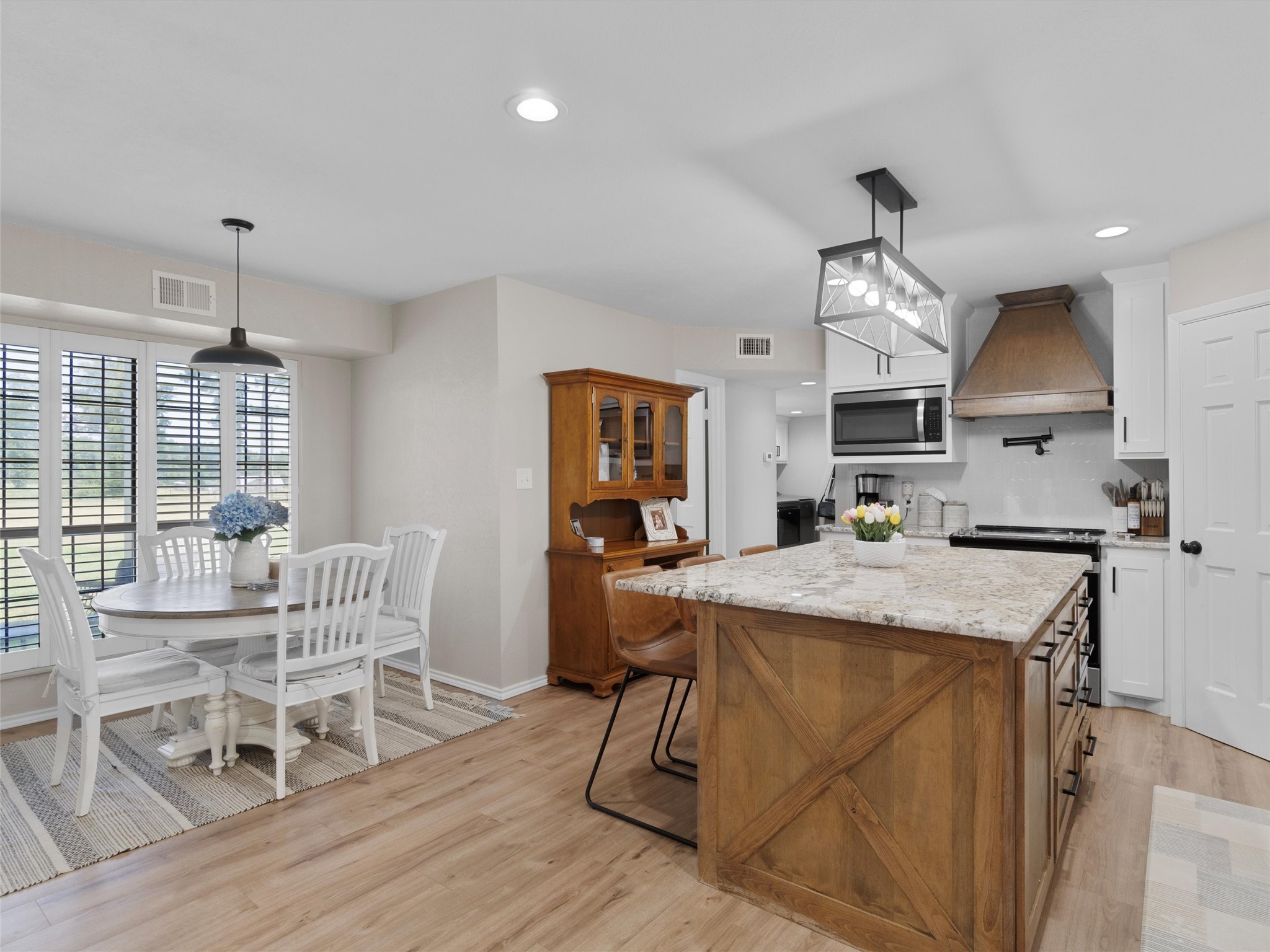 396 County Rd 4104