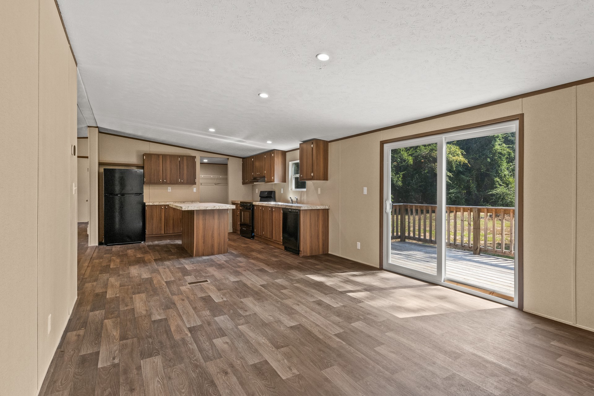 251 County Road 2603