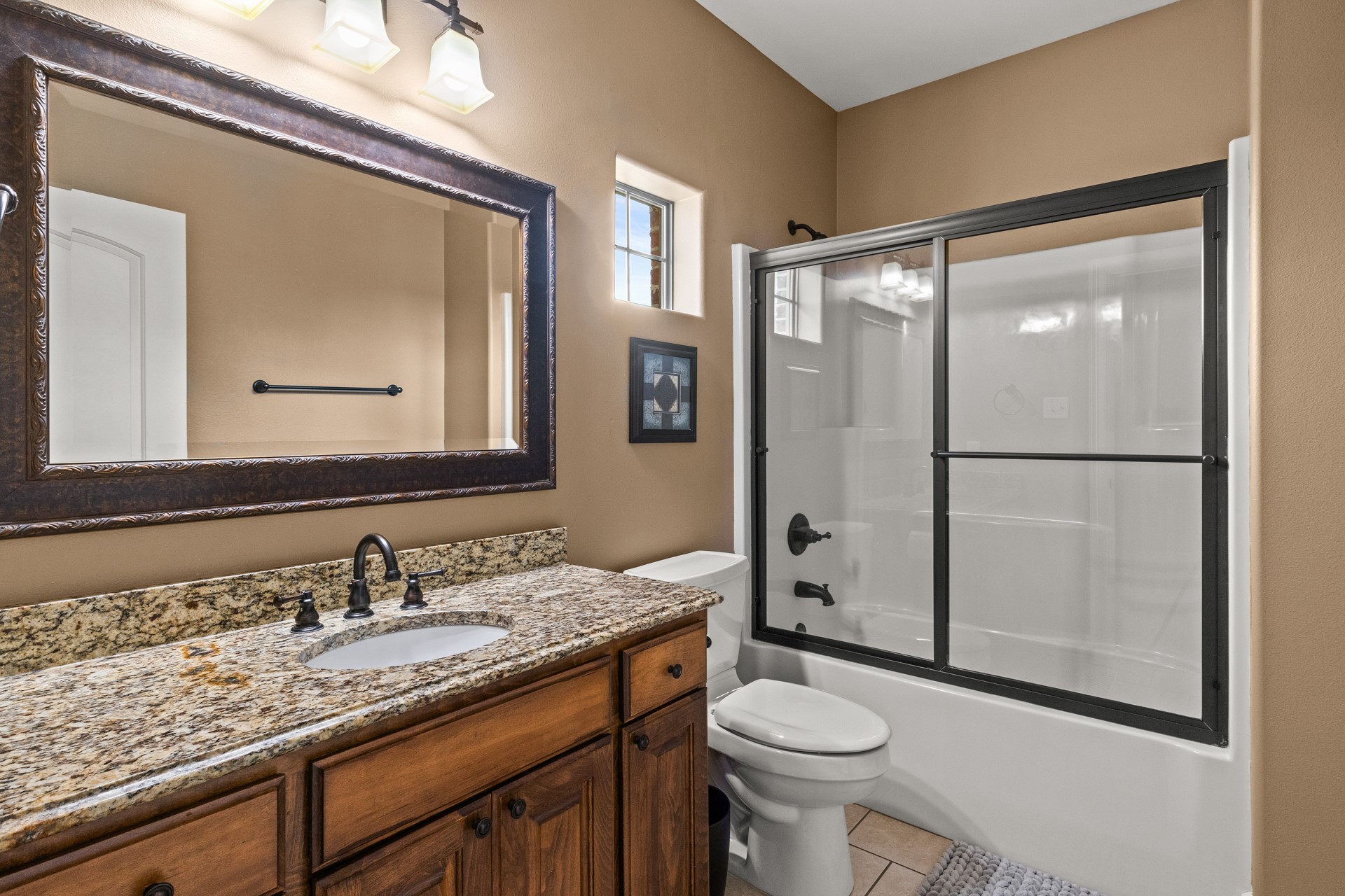 204 Private Road 54166