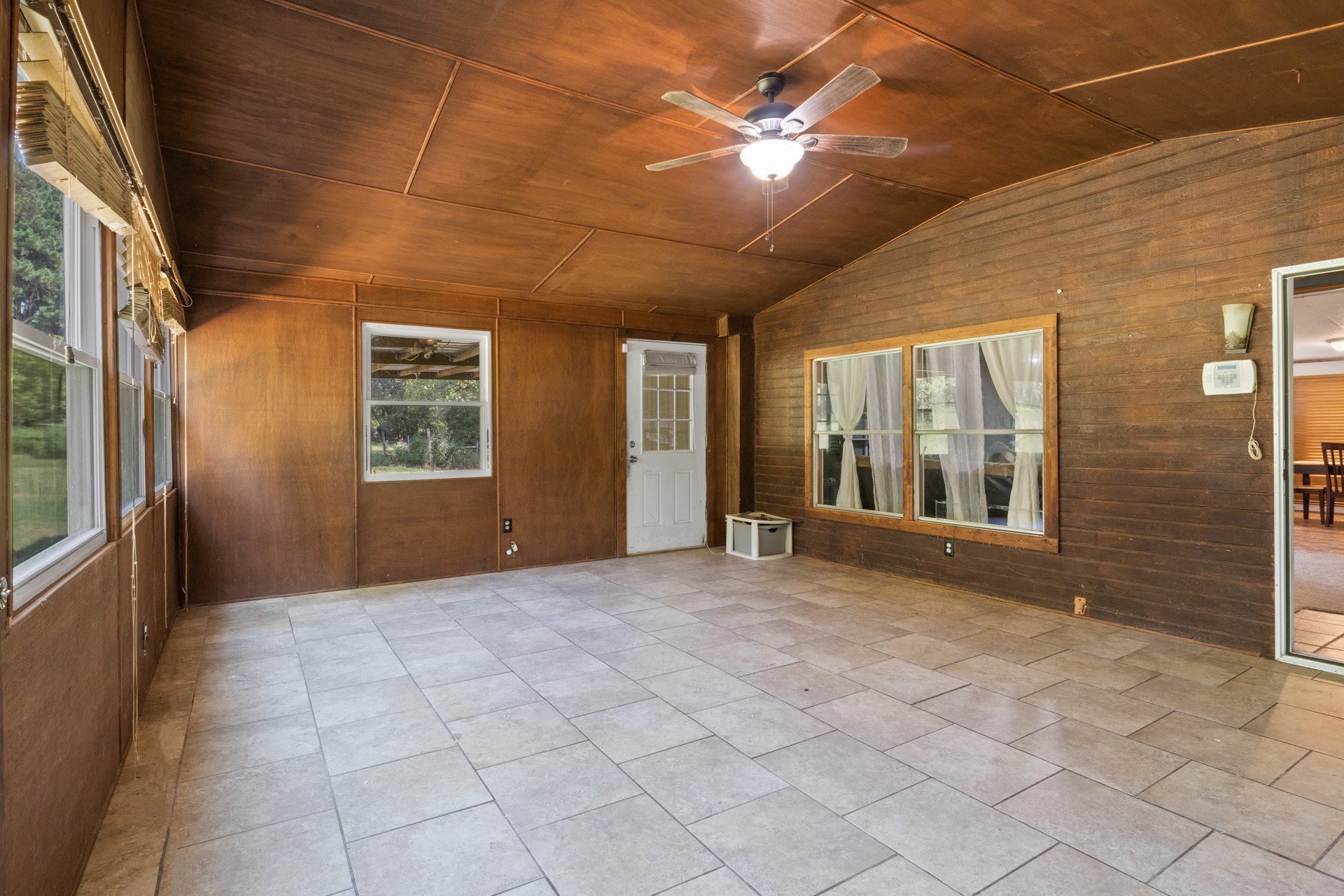 3926 Pignut Road