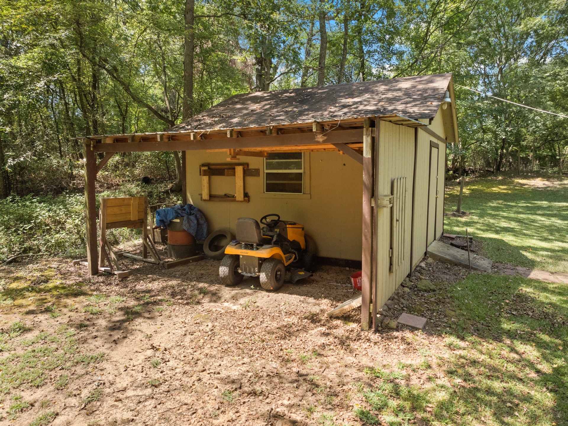 91 County Road 2108
