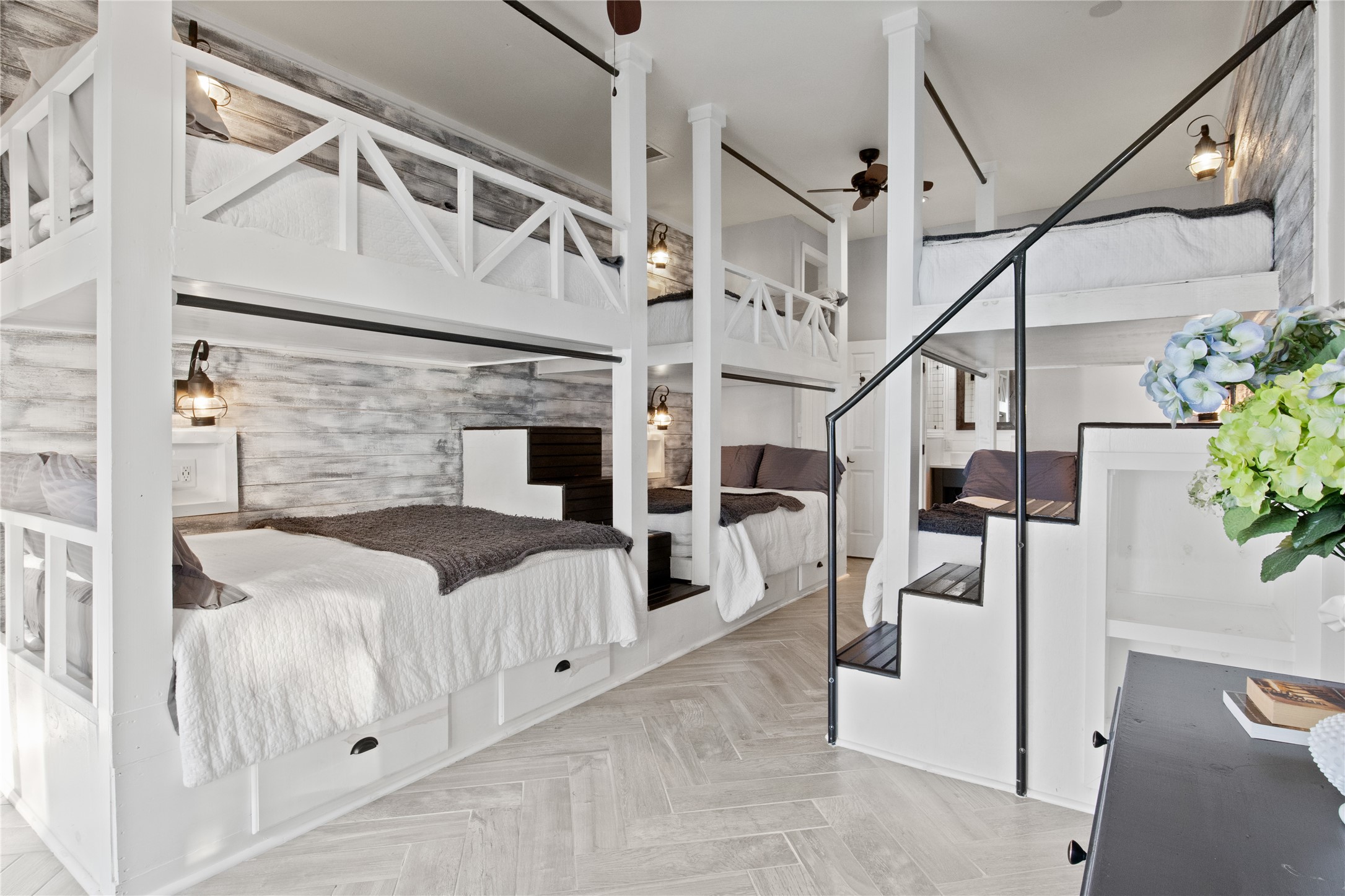 385 County Road 2610