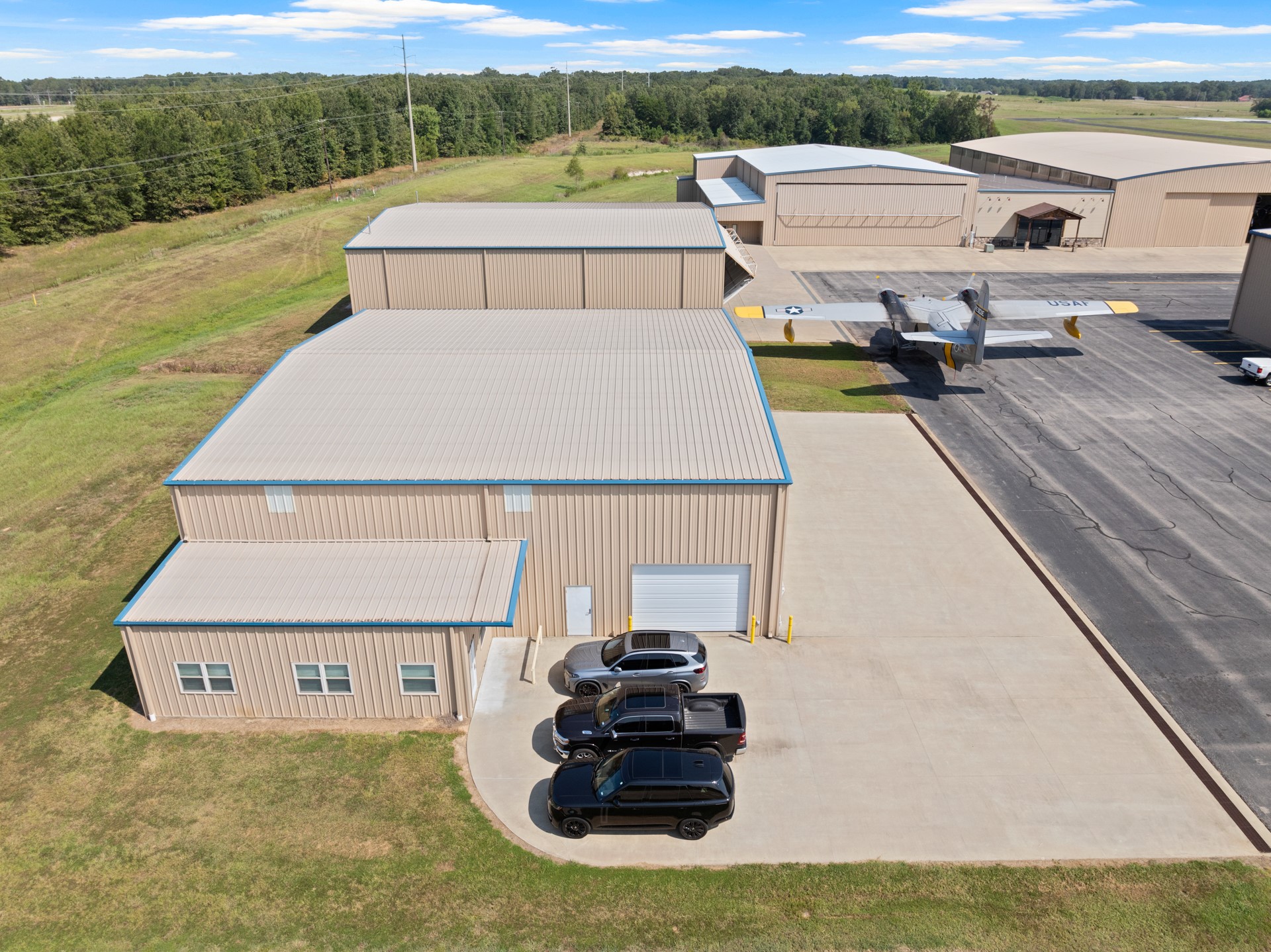 Hangar 601 Mike Hall Parkway Hangar 601