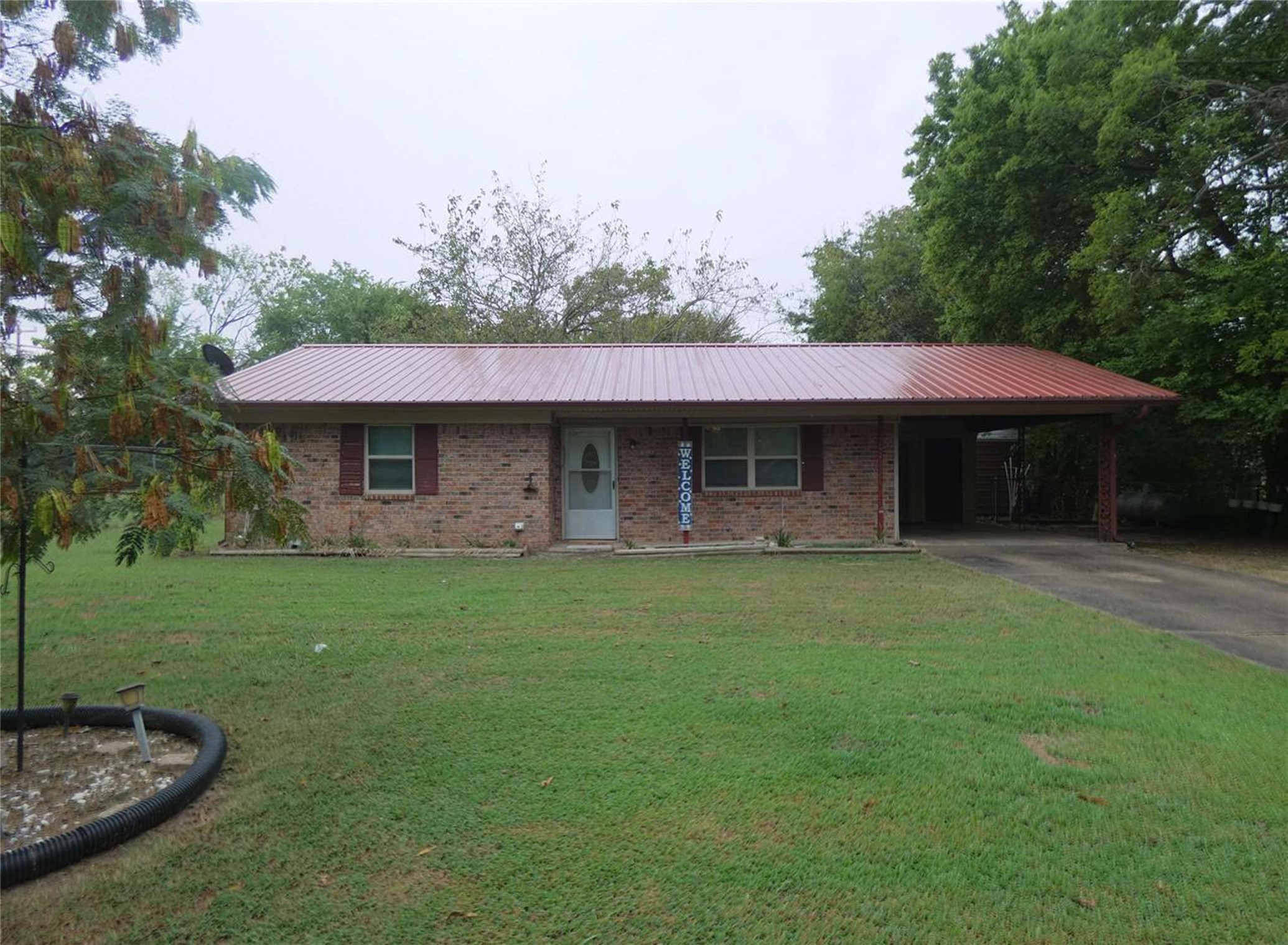 205 E Wilson